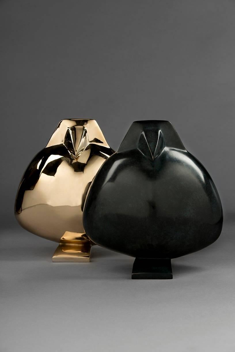 Paloma von Marie Louise Sorbac – Tier-Bronzeskulptur aus Tier, Taube, Gold, Vogel im Angebot 3