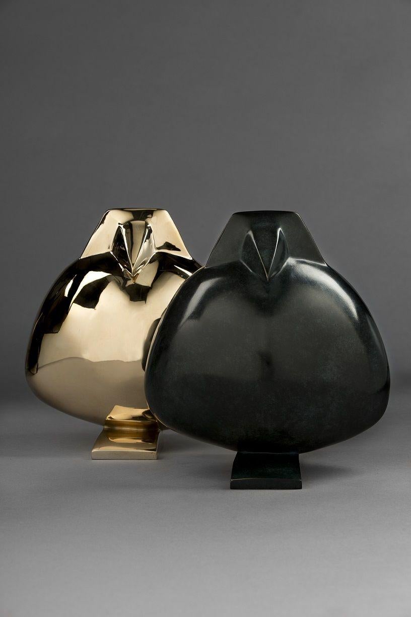 Paloma par Marie Louise Sorbac - Sculpture animalière en bronze, oiseau en vente 1