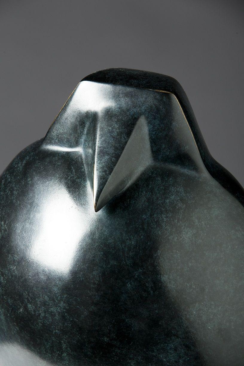 Paloma par Marie Louise Sorbac - Sculpture animalière en bronze, oiseau en vente 2