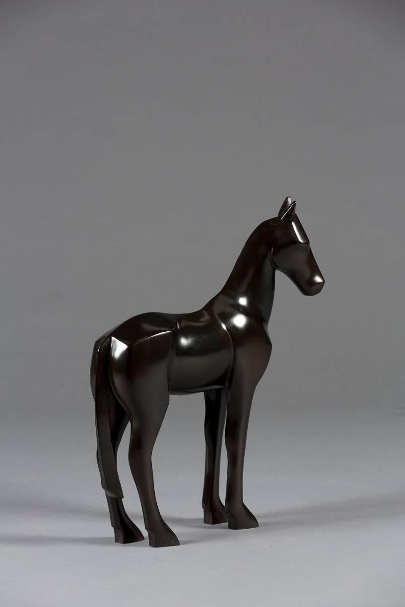 Rosa von Marie Louise Sorbac – Bronzeskulptur von Tierskulptur, Pferd, schwarz, glatt im Angebot 1