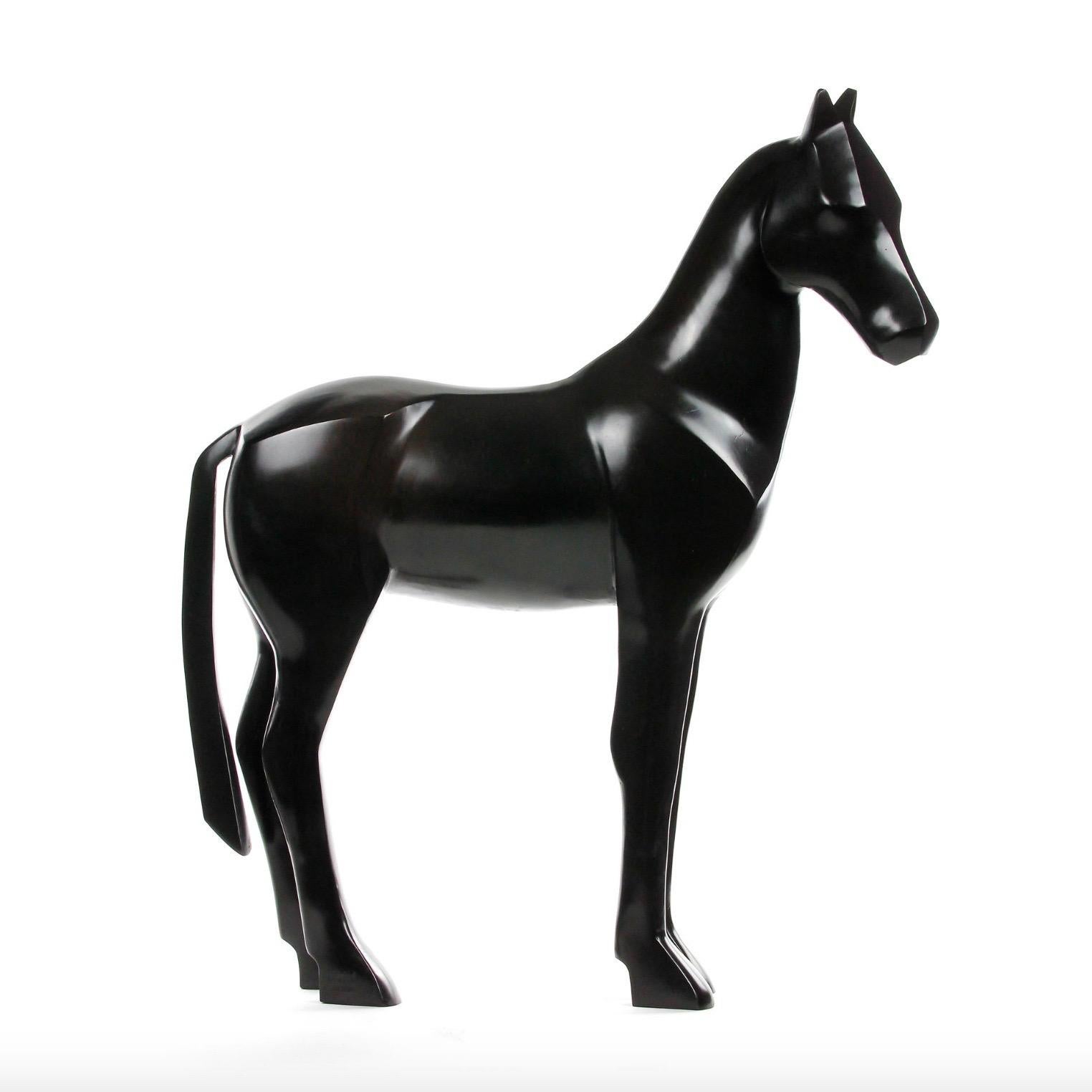 Rosa von Marie Louise Sorbac – Bronzeskulptur von Tierskulptur, Pferd, schwarz, glatt im Angebot 5