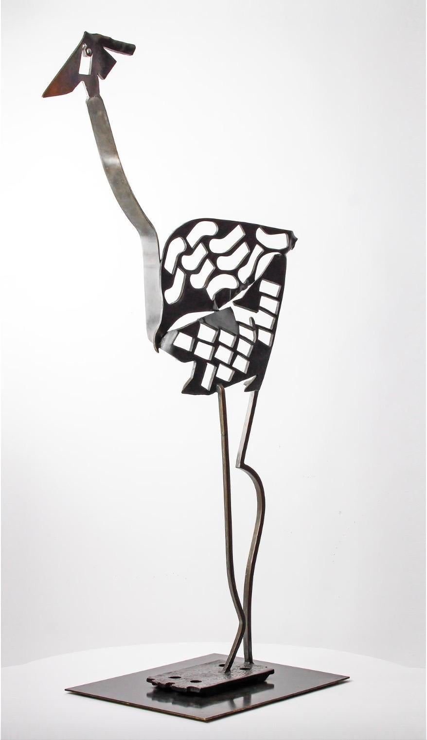 Tara by Marie Louise Sorbac - Animal bronze sculpture, ostrich, bird, nature For Sale 5