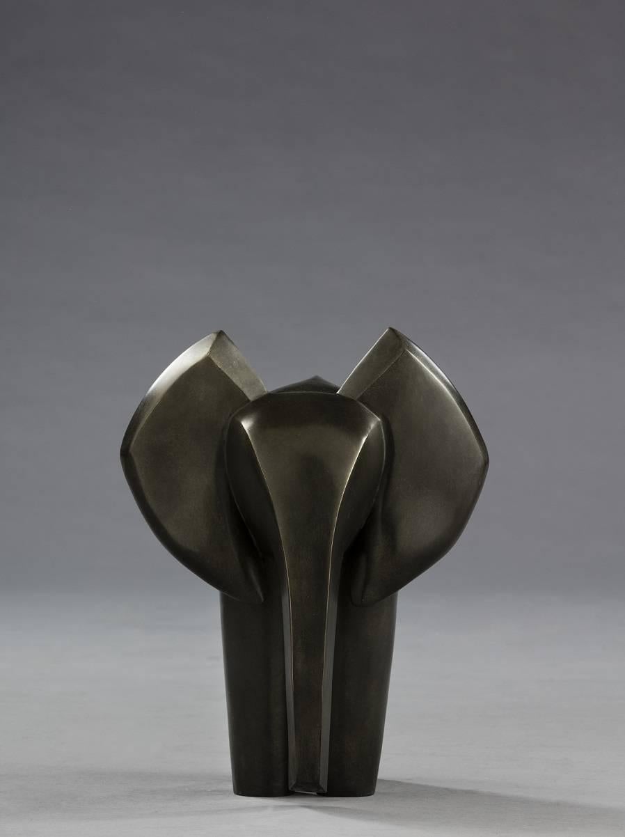 Valentin par Marie Louise Sorbac - Sculpture animalière en bronze, éléphant en vente 1