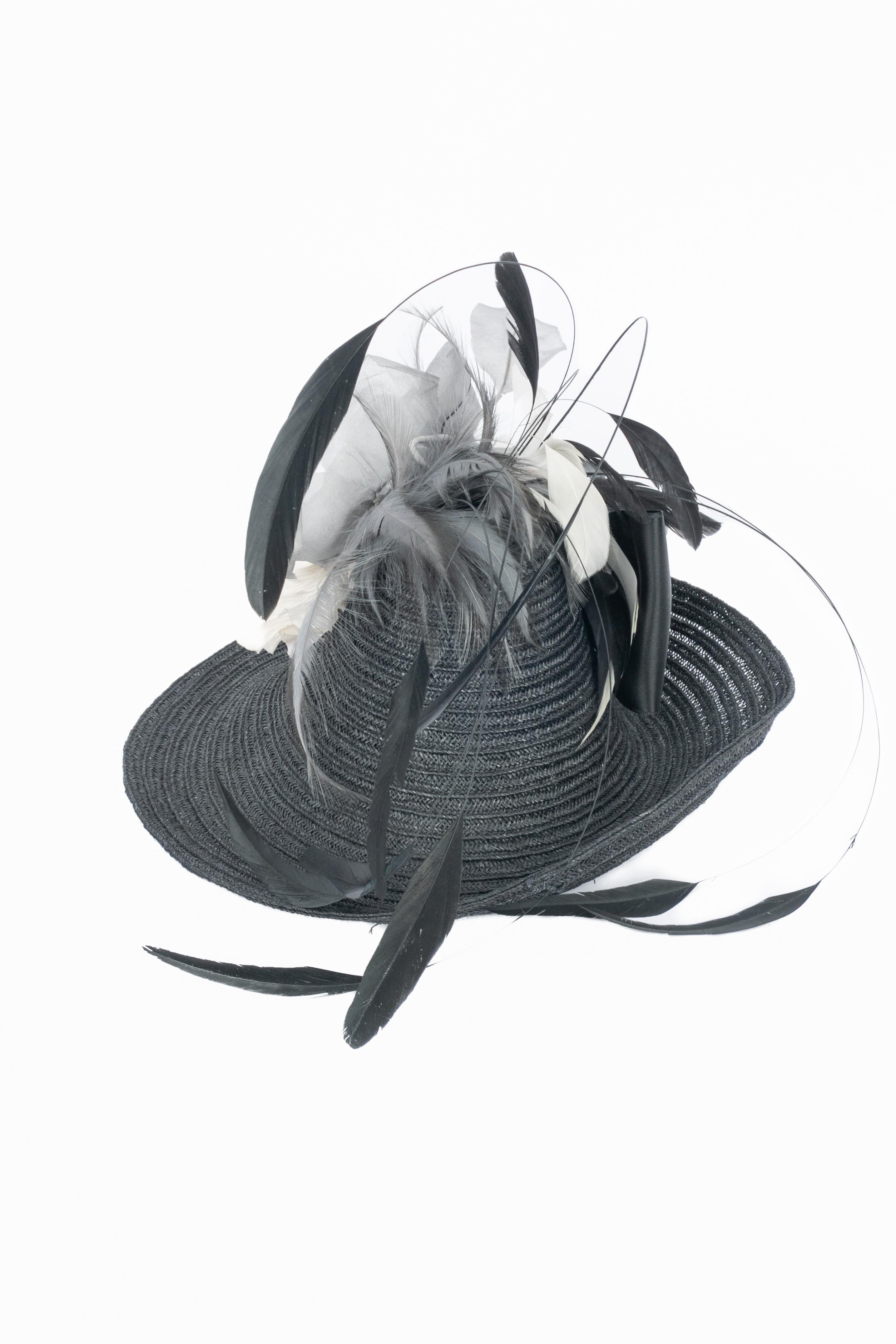 Cappello con fascinatore Marie Mercié In condizioni ottime in vendita a SAINT-OUEN-SUR-SEINE, FR