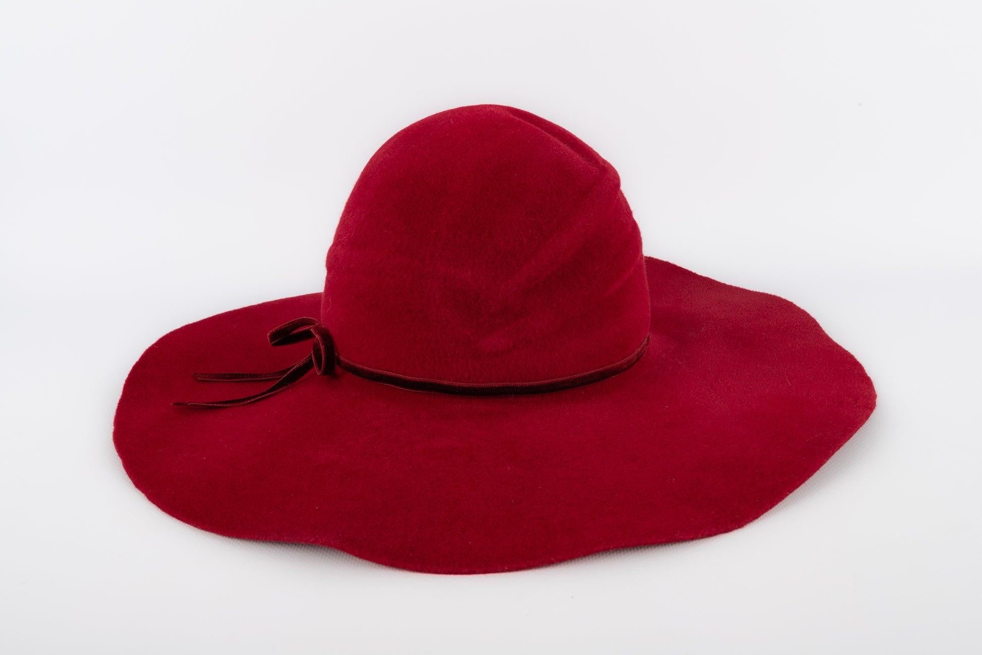 Women's Marie Mercié Red Felt Hat For Sale