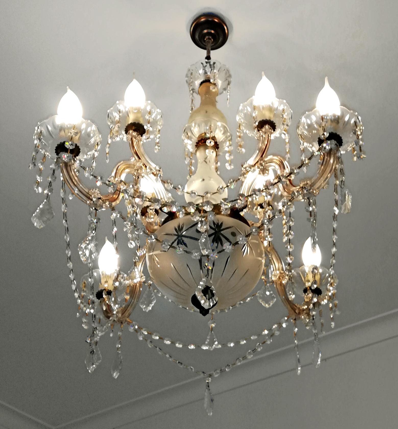 Faceted Marie Therese 8-Light Crystal Chandelier with Cut Glass Bowl, Drops and Swags For Sale