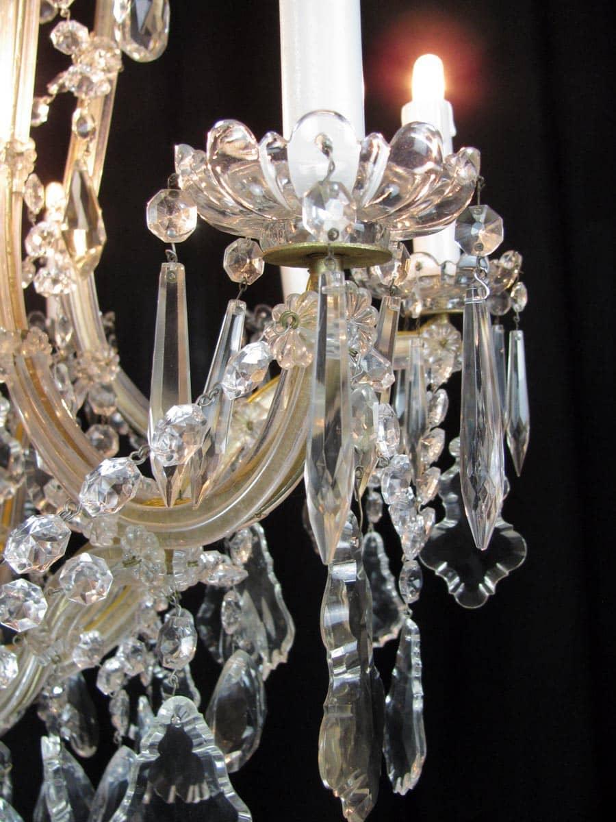 Marie Therese Crystal Chandelier Mid-20th Century Nine-Light Pendant from Italy 2