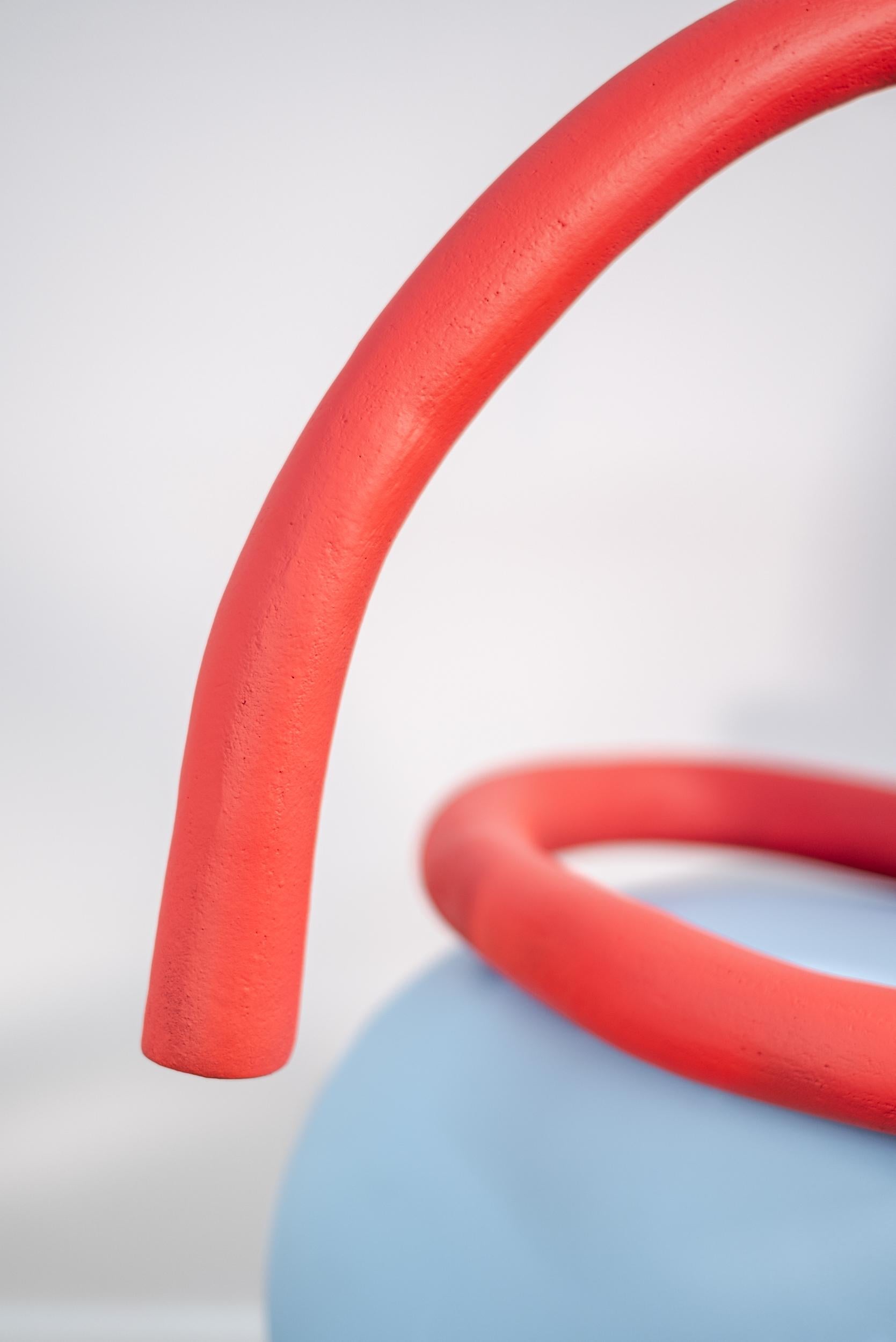 Corps Étrangers (Corpi stranieri) - scultura minimale, moderna, in ceramica e resina in vendita 5