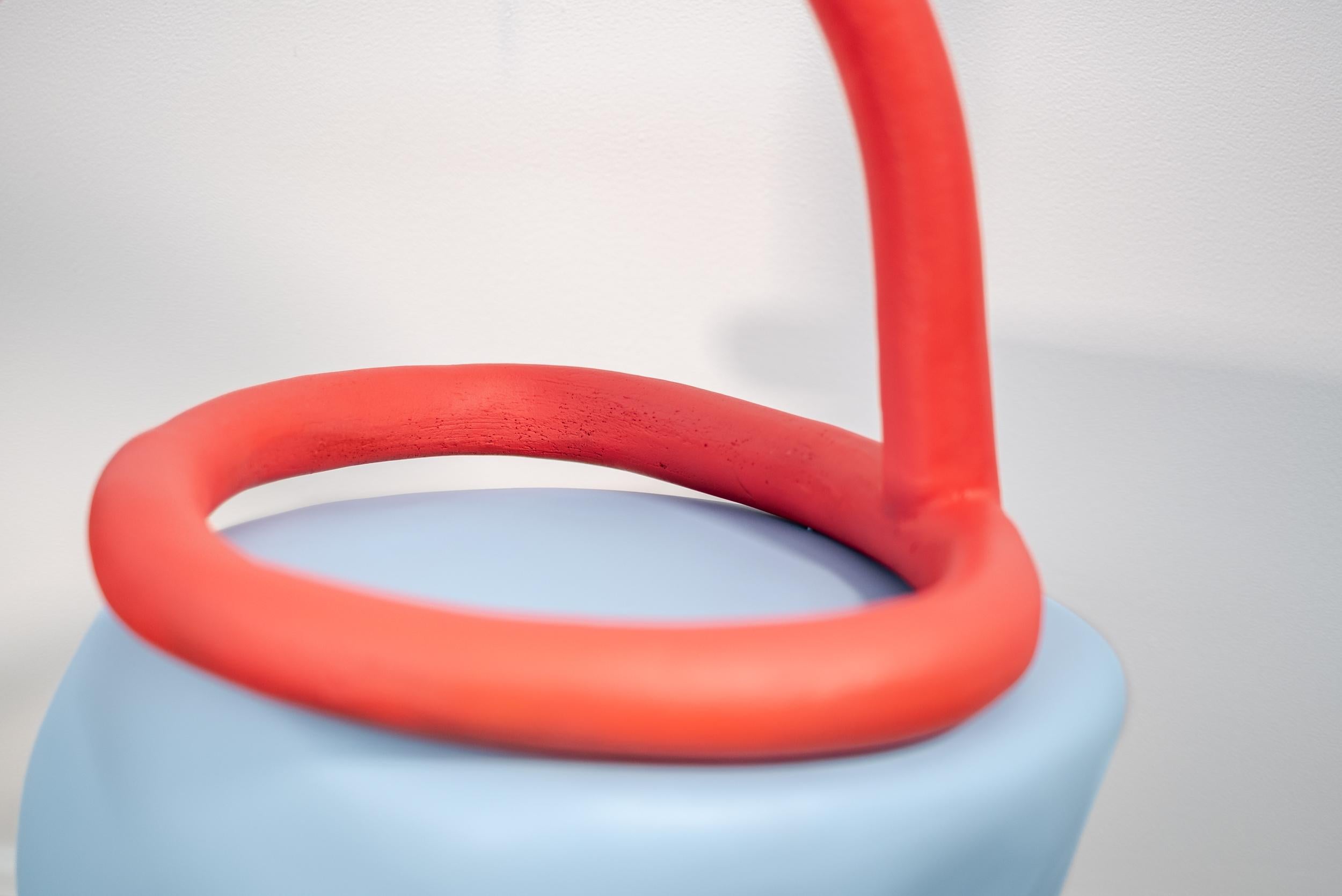 Corps Étrangers (Corpi stranieri) - scultura minimale, moderna, in ceramica e resina in vendita 6