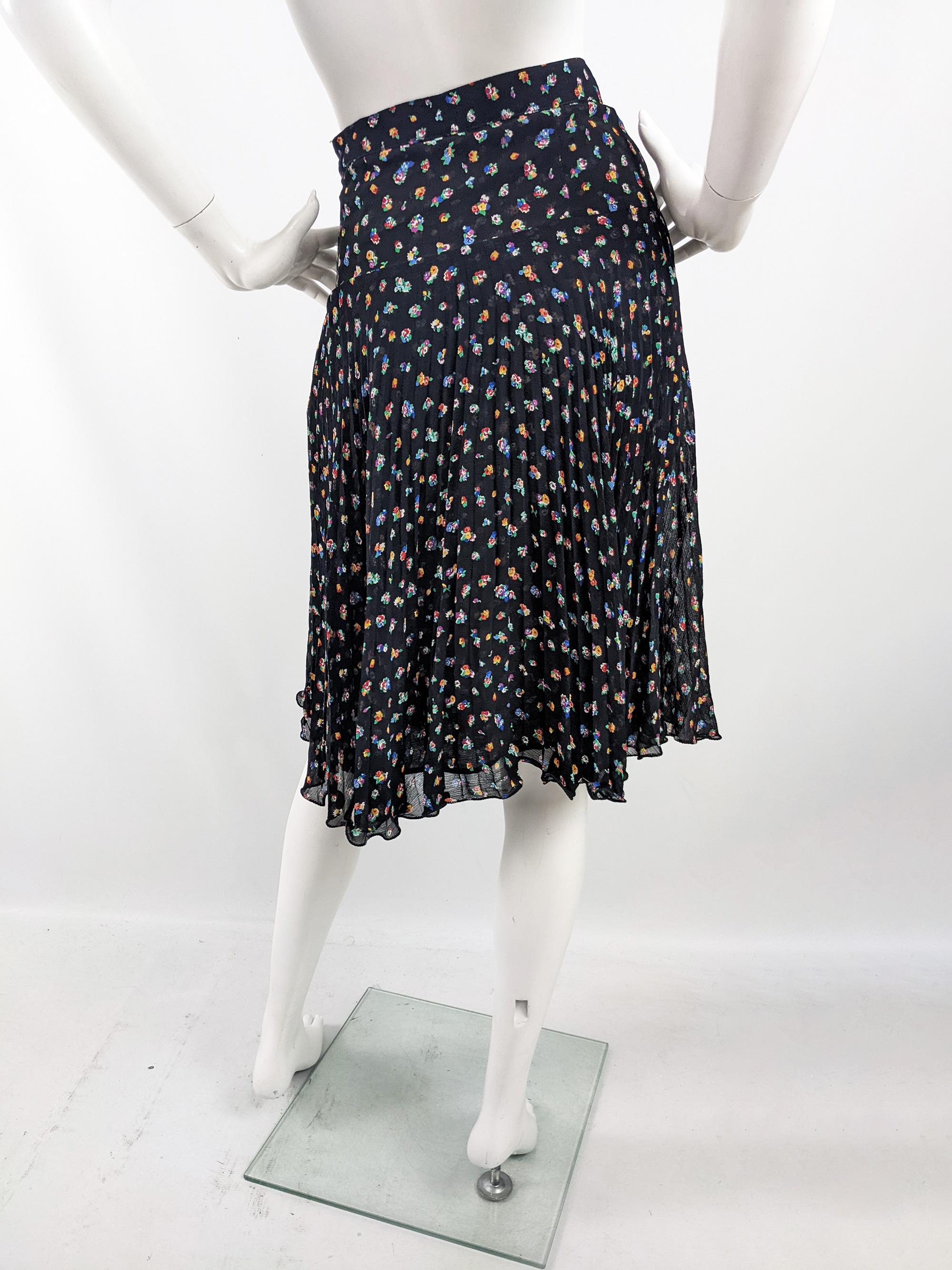 Mariella Burani Vintage Floral Print Pleated Black Chiffon Skirt, 1990s For Sale 1