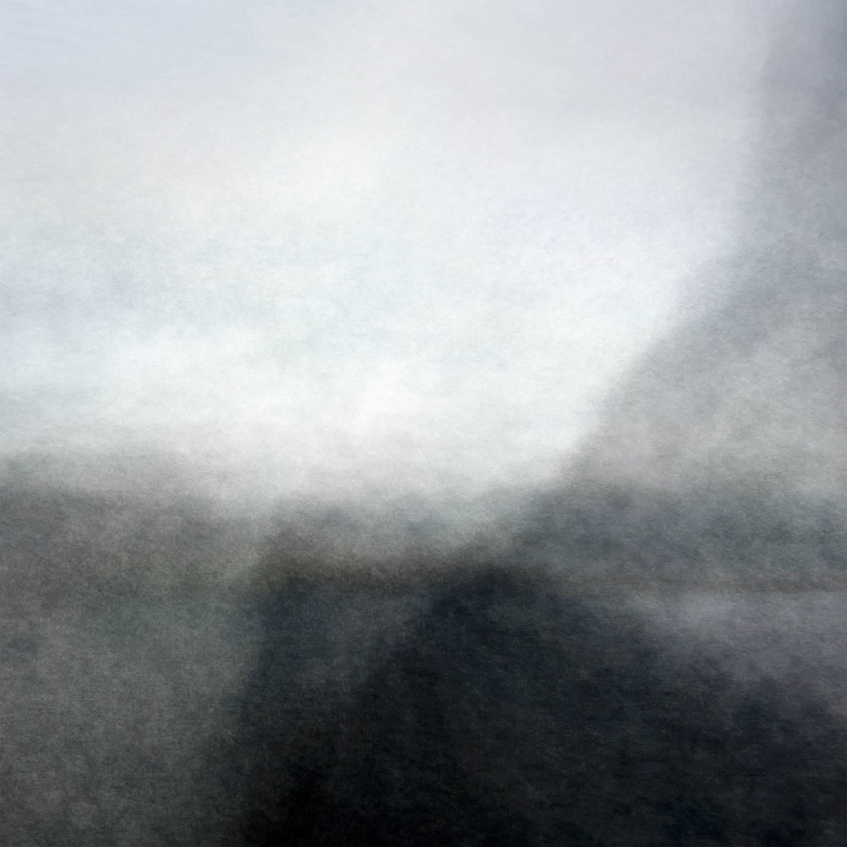 Mariette Roodenburg Abstract Photograph - A quiet world of mist, abstract photograph on fine art paper