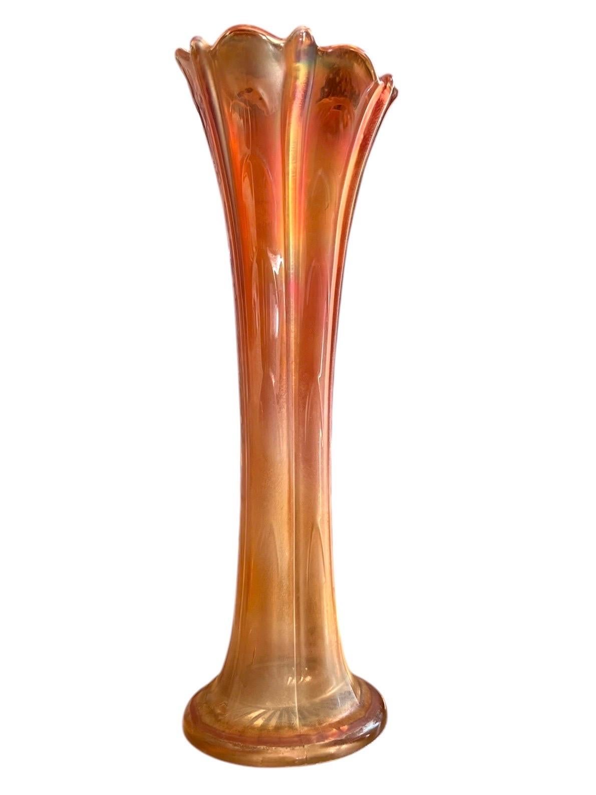Vaso per tulipani in vetro di Carnevale Marigold Dugan - Opalescente - Arancione - Art Nouveau in vendita 2