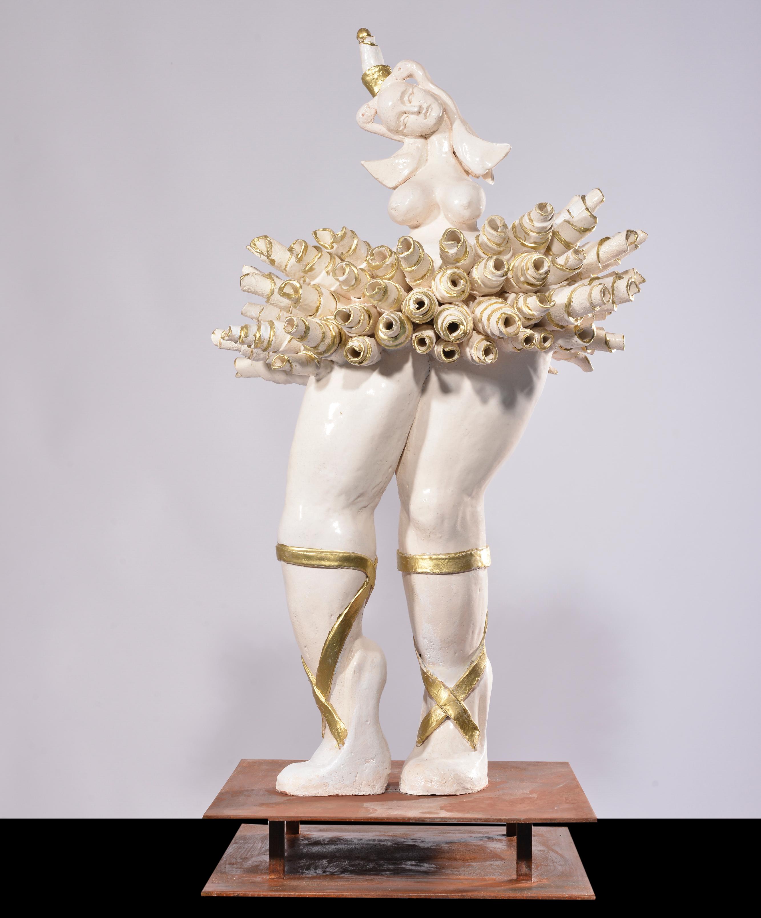 Dancer - Sculpture by Mariko