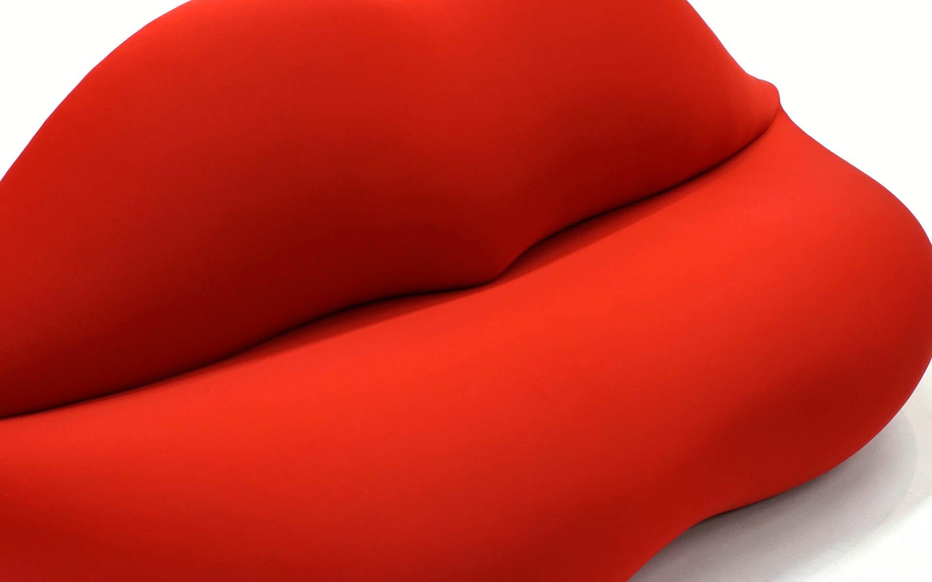 bocca lips sofa