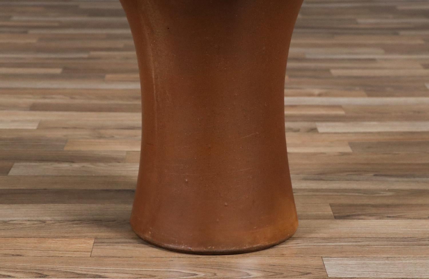 Marilyn Kay Austin Model-4002 Pro Artisan Pflanzgefäß für AP (Keramik) im Angebot