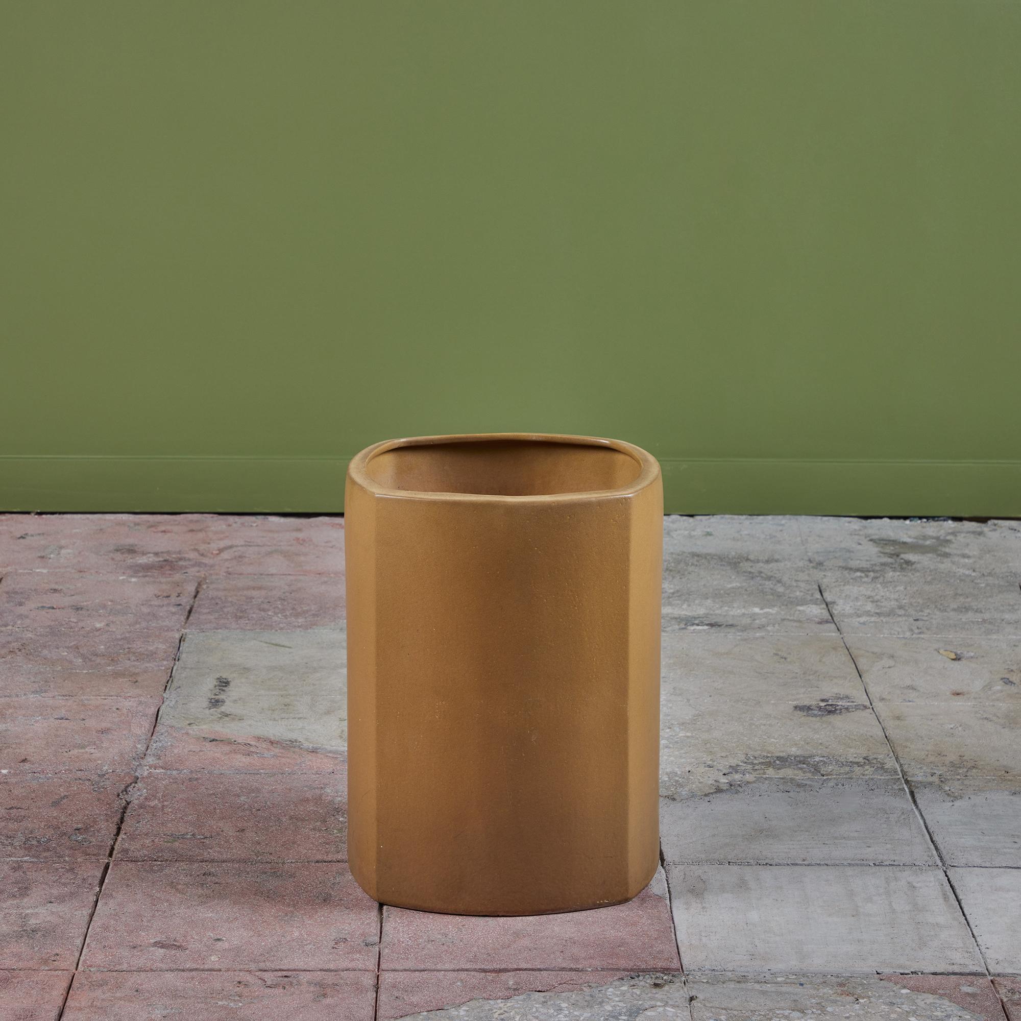 Mid-Century Modern Marilyn Kay Austin Planter for Architectural Pottery For Sale