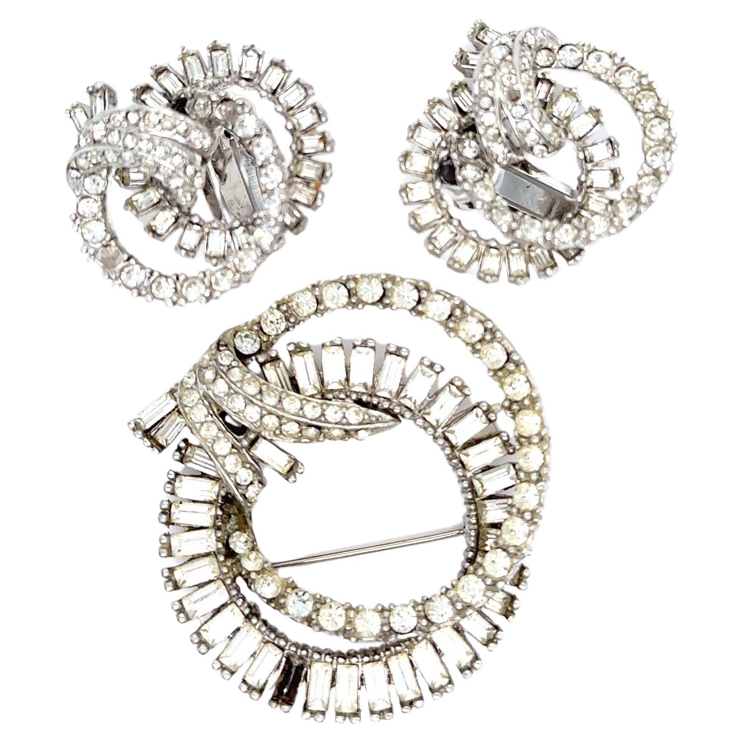 Marilyn Monroe Memorabilia Personal Costume Matching Jewelry Set Brooch/Earrings