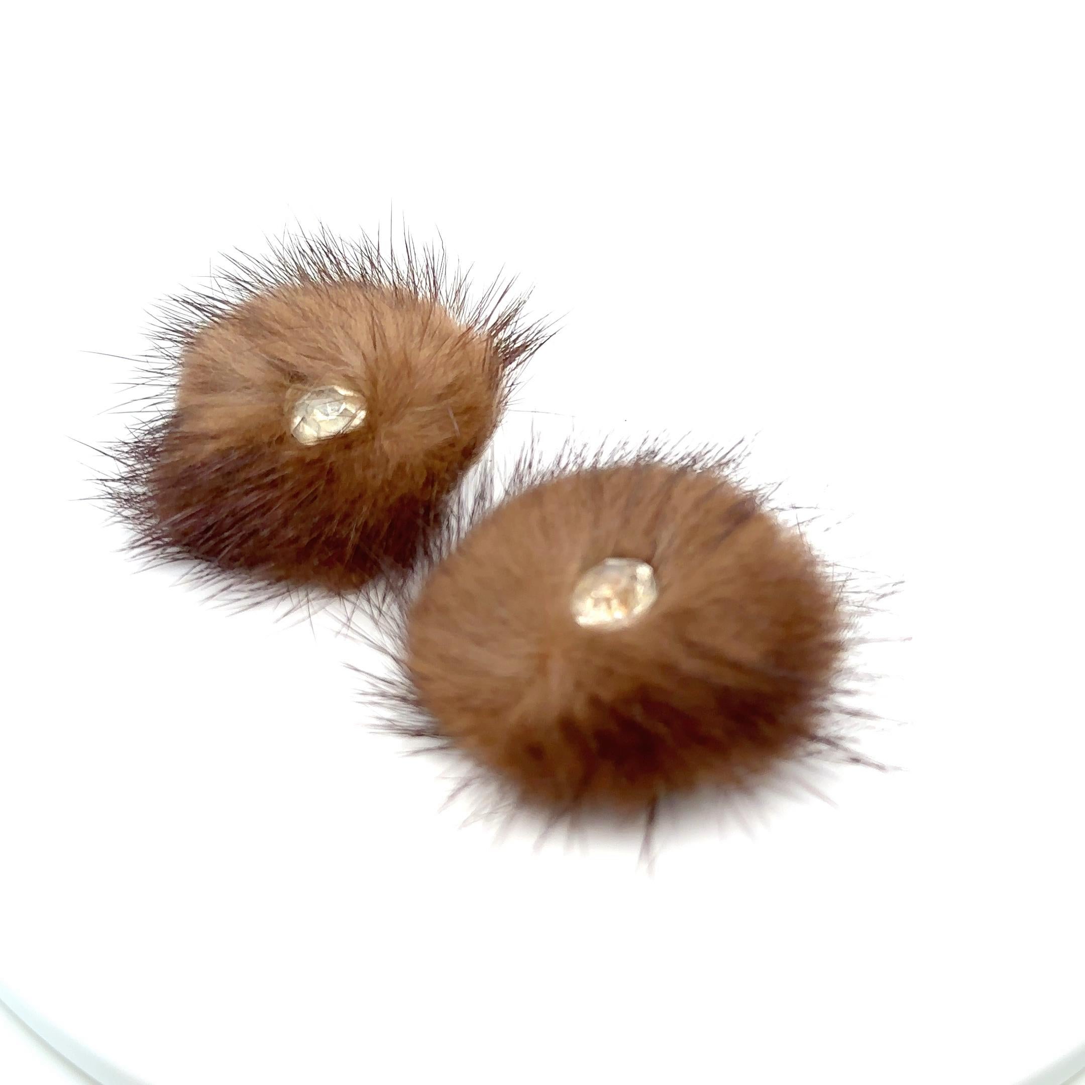 Marilyn Monroe Memorabilia Personal Mink Earrings with Rhinestone In Good Condition For Sale In Sherman Oaks, CA