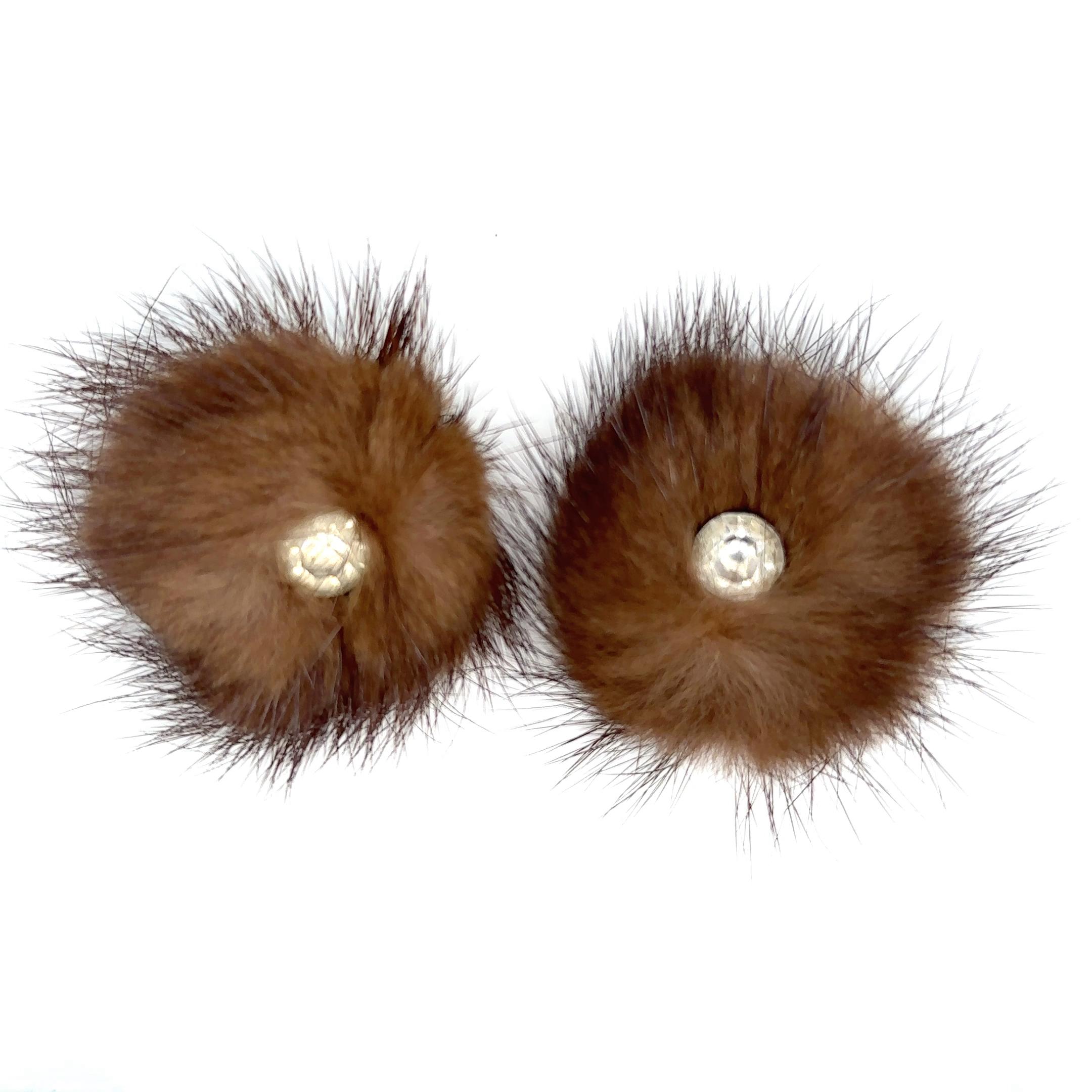 Women's Marilyn Monroe Memorabilia Personal Mink Earrings with Rhinestone For Sale