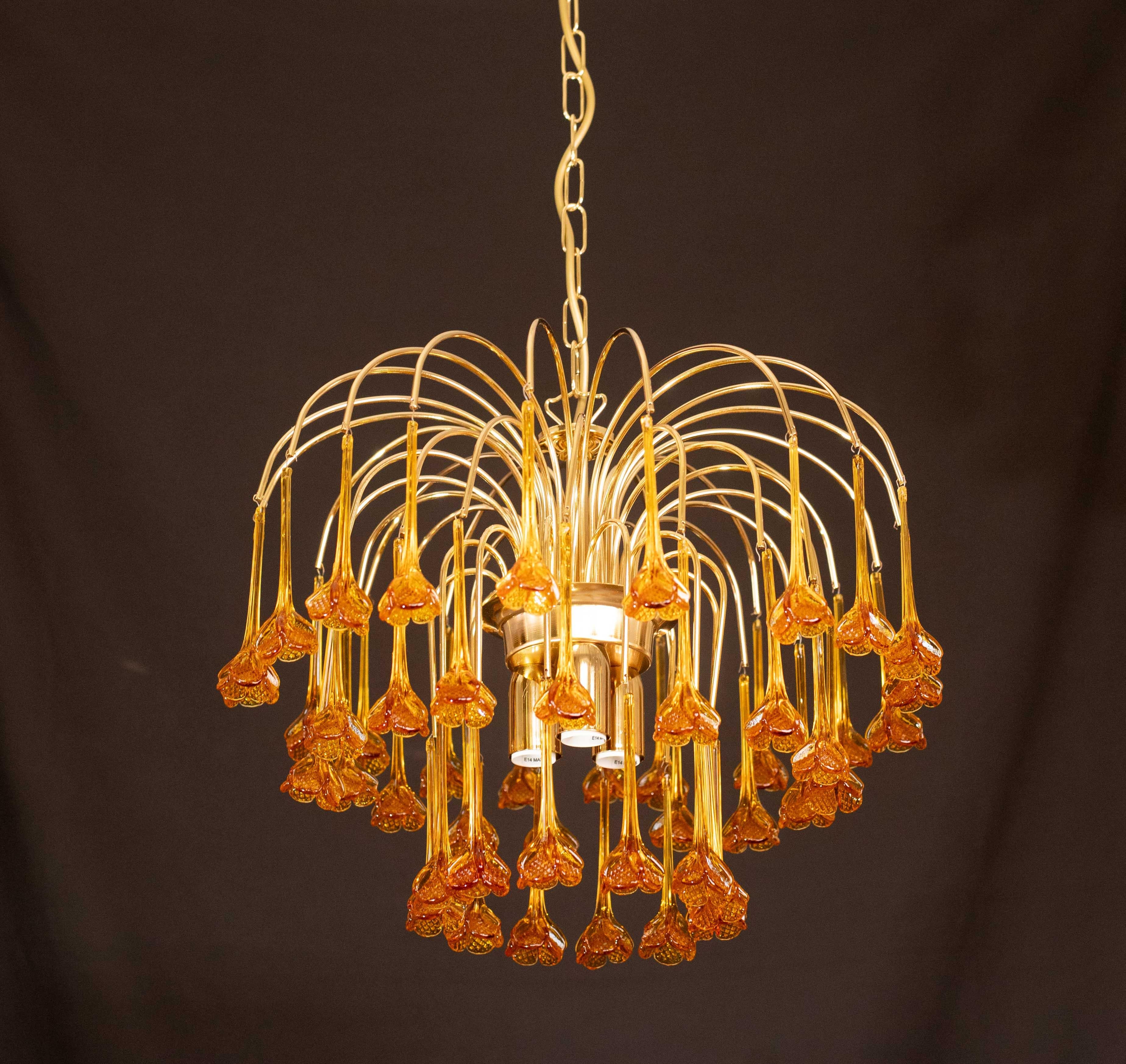 Marilyn Monroe, lampadario a gocce di fiori in vetro di Murano arancione, anni '70 in vendita 3