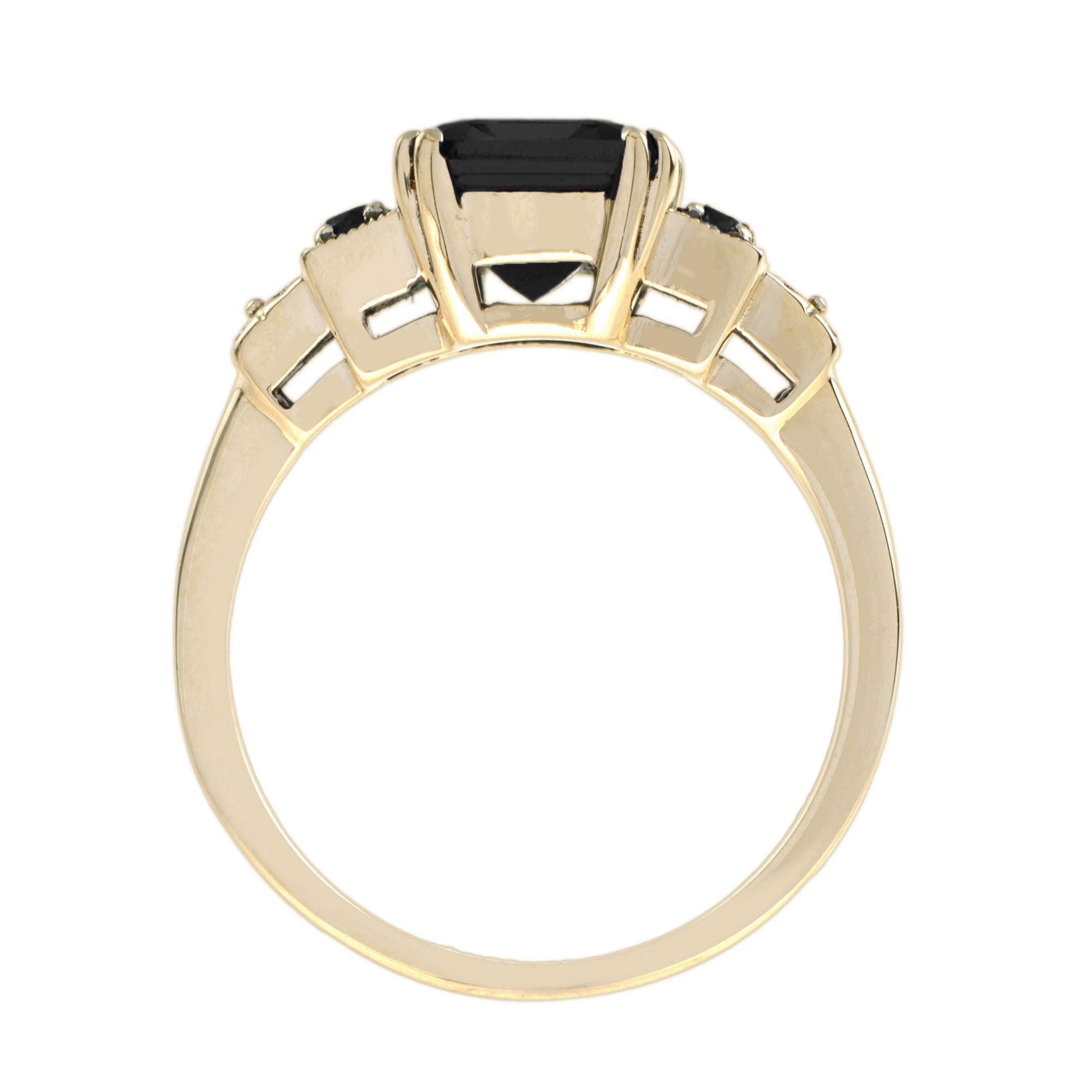 Marin Deep Sea Onyx Solitaire 14K Yellow Gold Ring In New Condition For Sale In Oakton, VA
