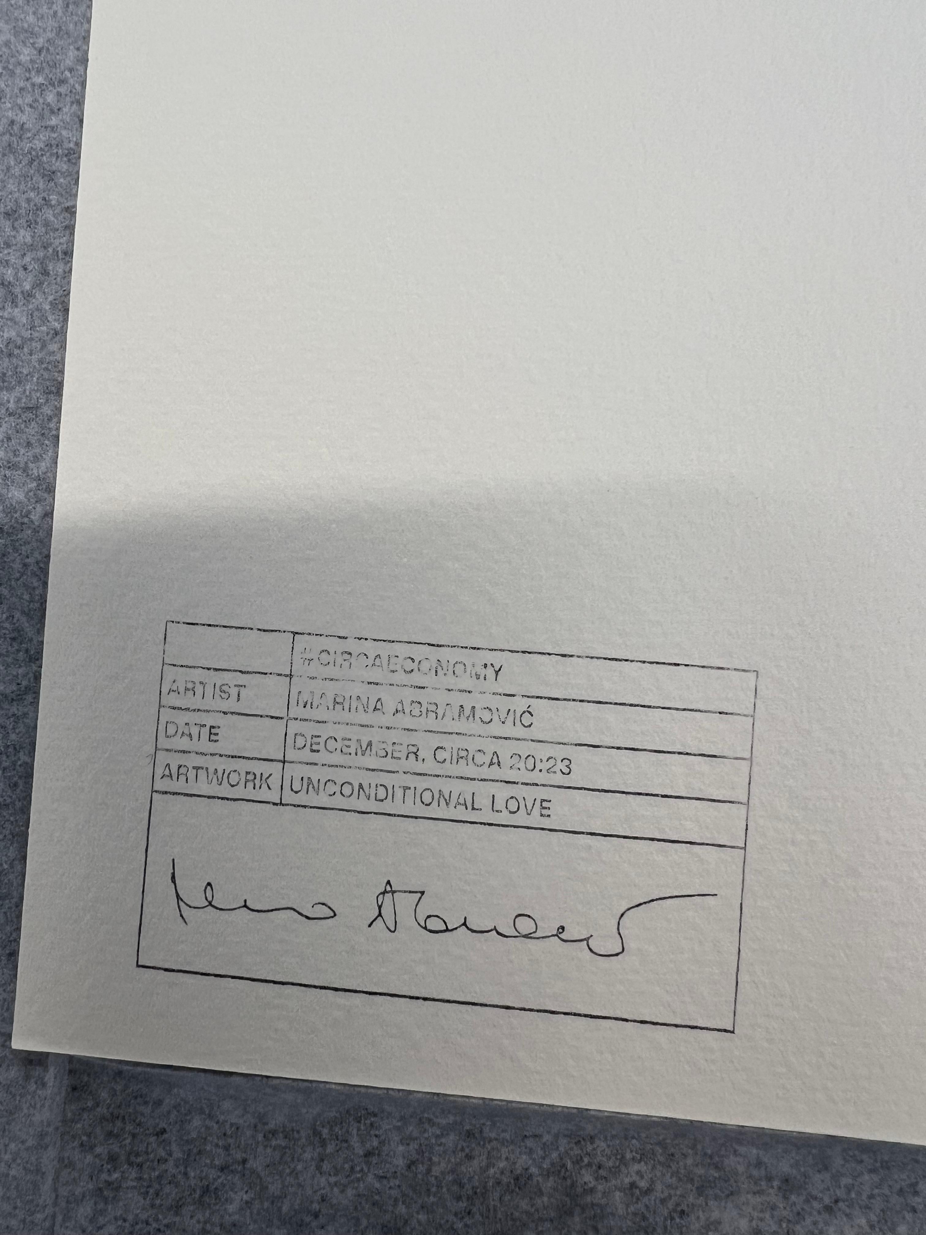Marina Abramović
Amour inconditionnel, 2024
COA signé à la main
Sérigraphie en deux couleurs
8 1/4 x 10 5/8 in
21 x 27 cm
Publié par CIRCA en 2024.
Produit en édition limitée dans le temps à 4 152 exemplaires.