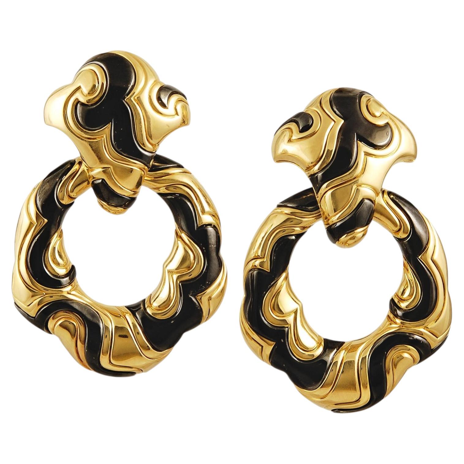 MARINA B. 18K Yellow Gold and Black Enamel "Ken" Detachable Ear Clips For Sale