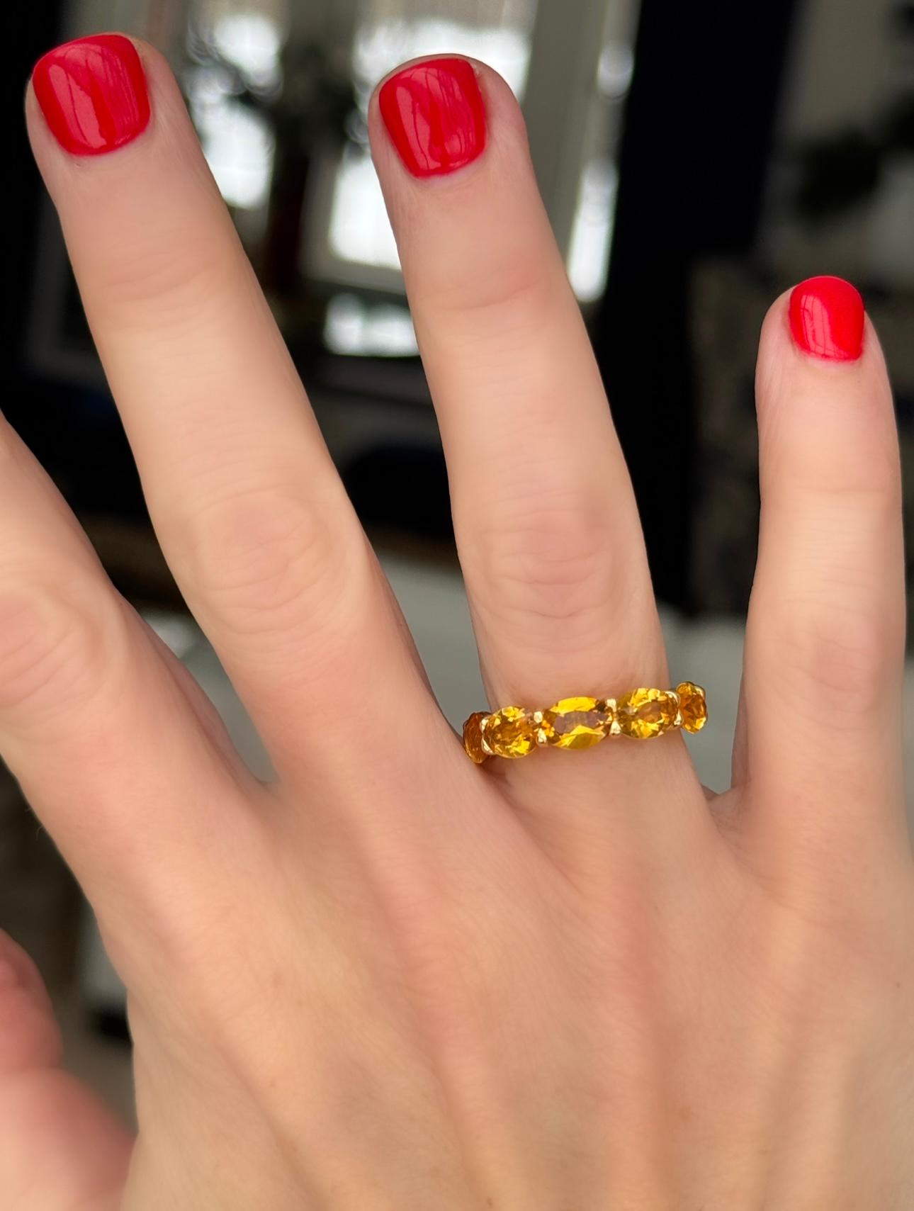 Modern Marina B 18K Yellow Gold and Oval Citrine Eternity Band For Sale