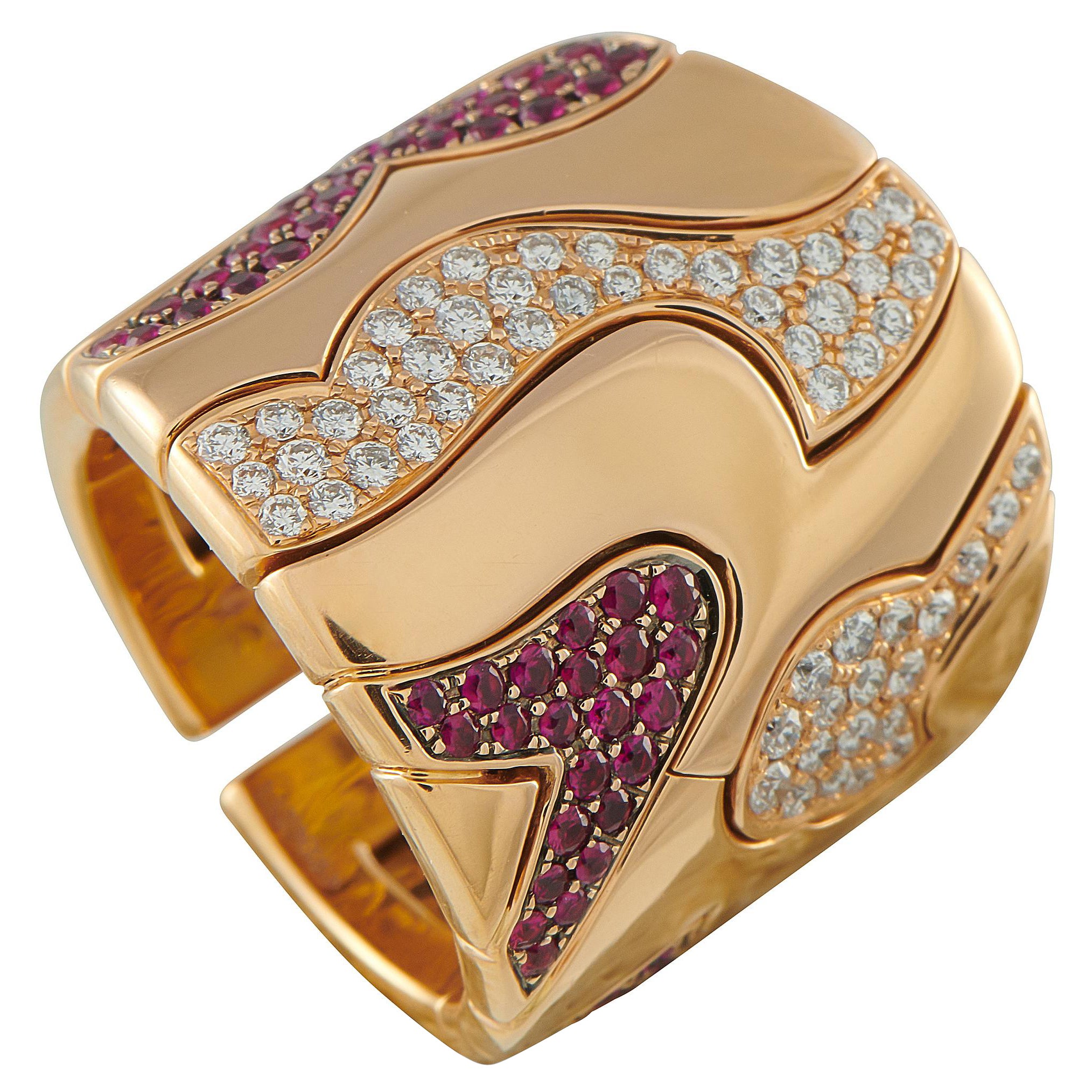 Marina B. Bague en or jaune 18 carats avec diamants et rubis MB17-112125 en vente