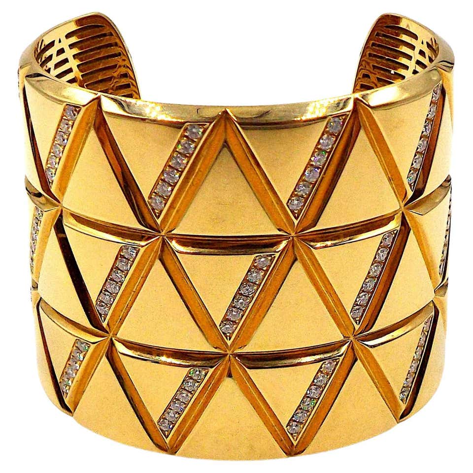Ivo Spina 18K Yellow Gold Renaissance Revival Cuff Bracelet For Sale at ...