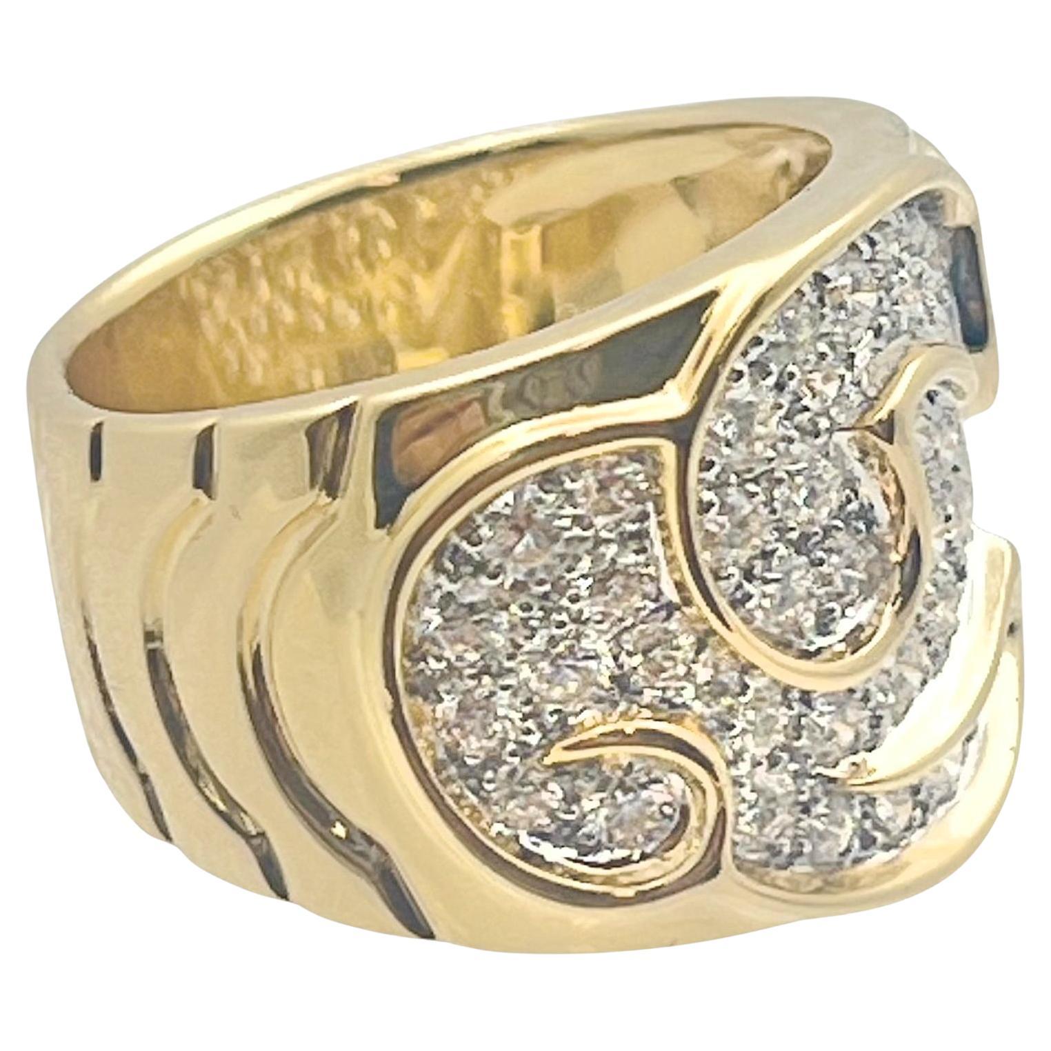 Marina B 18k Yellow Gold Diamond Onda Wide Band Ring In Excellent Condition In Palm Beach, FL