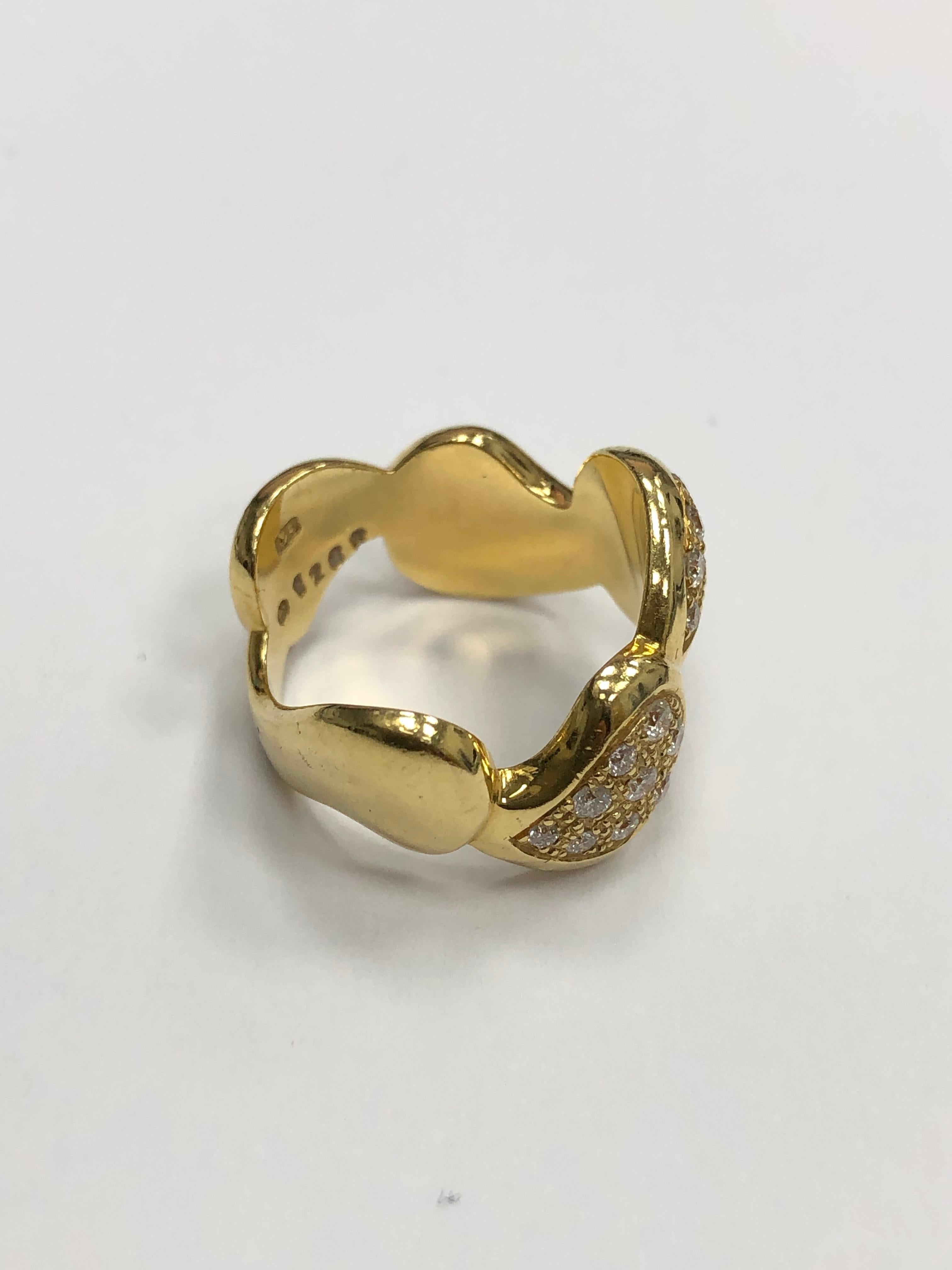 Round Cut Marina B 18K Yellow Gold Diamond Ring For Sale