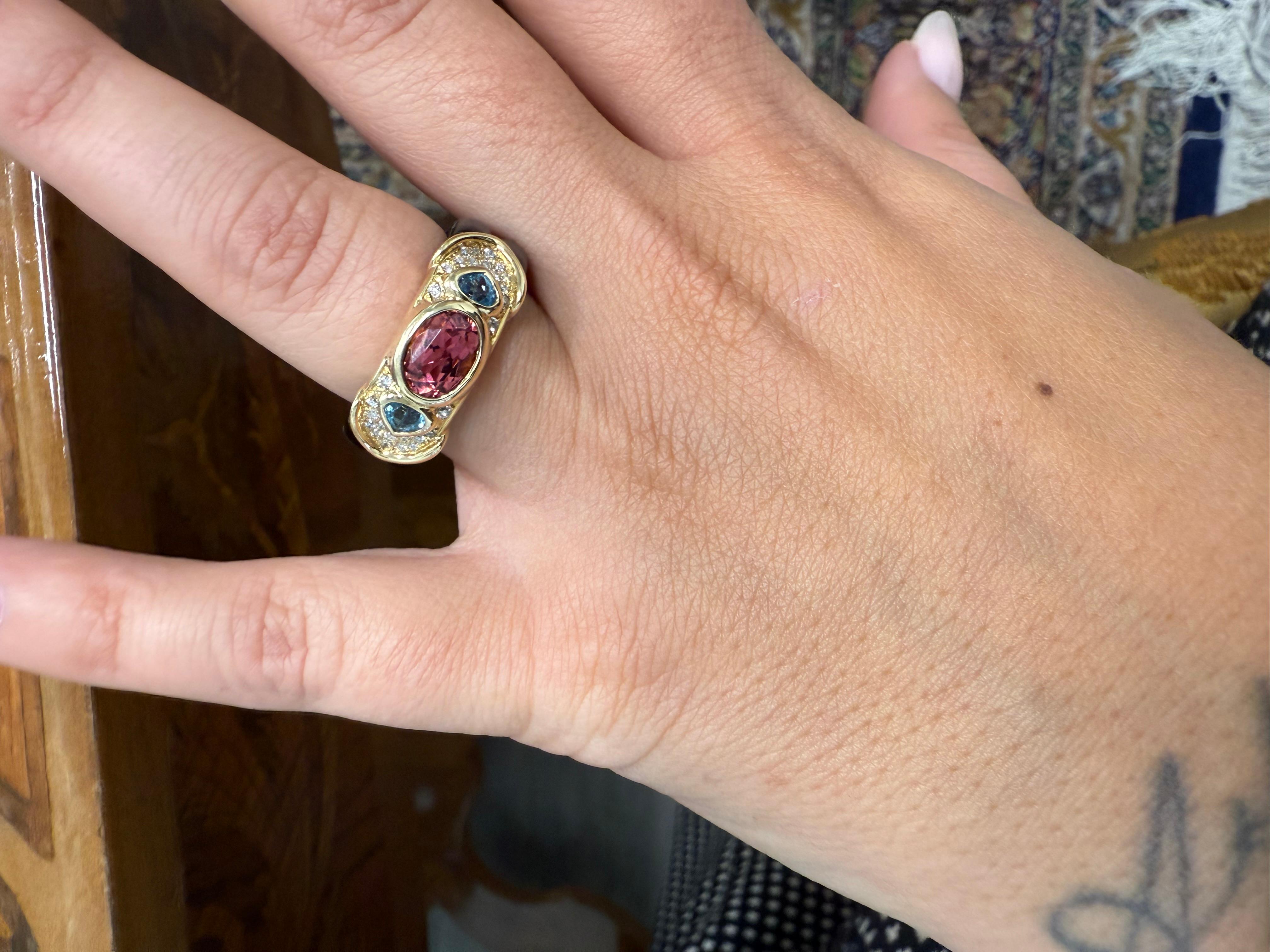 Marina B Bague cocktail en or jaune 18 carats, diamants, topaze, tourmaline et céramique en vente 2