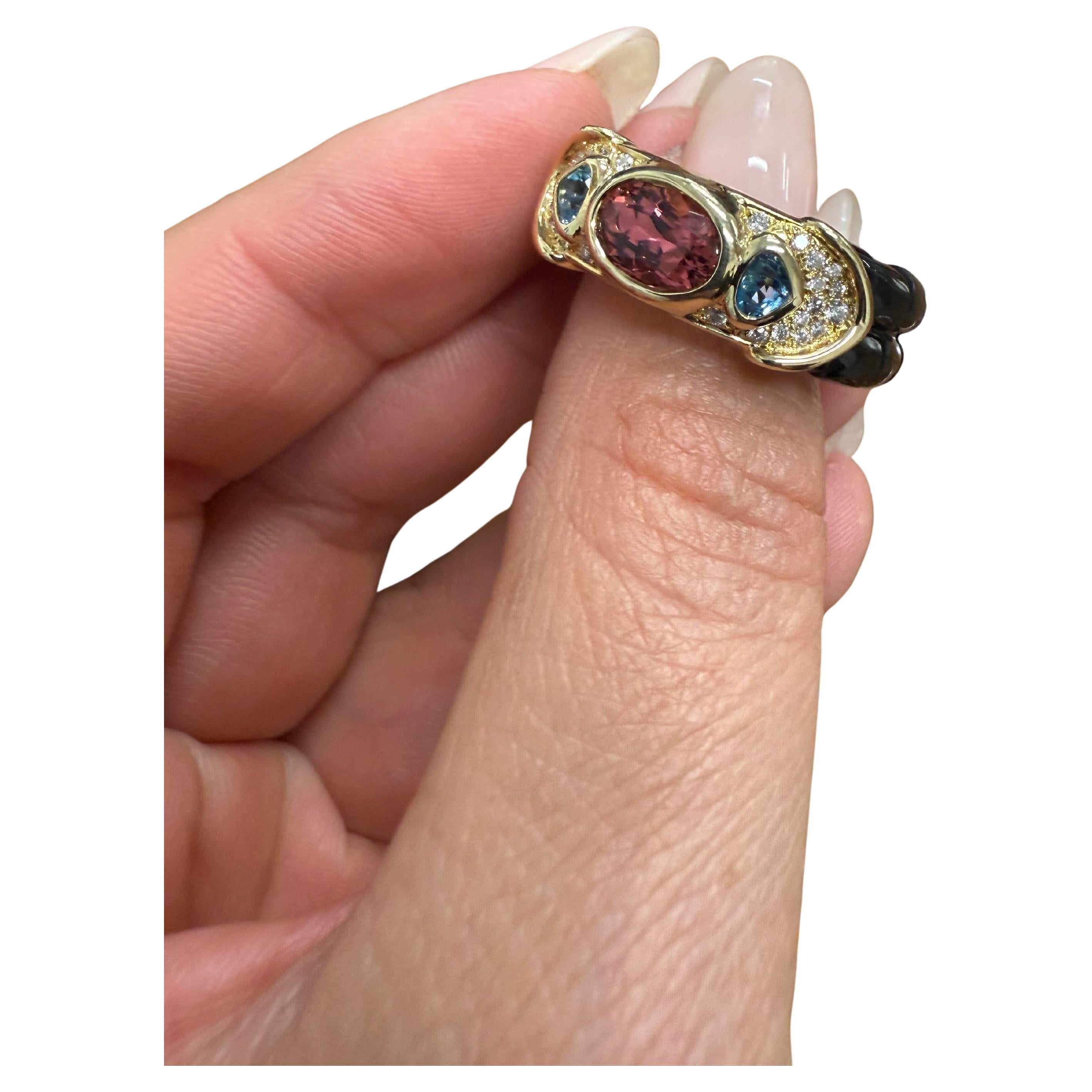 Marina B Bague cocktail en or jaune 18 carats, diamants, topaze, tourmaline et céramique en vente