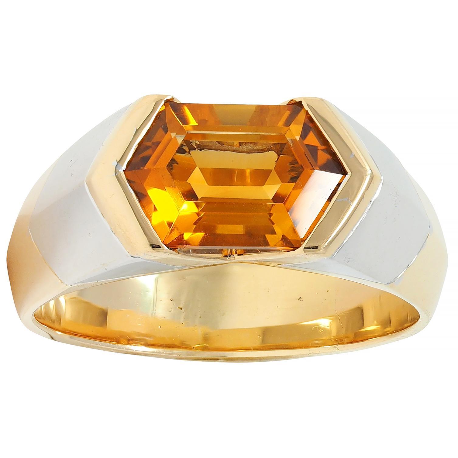 Marina B. 1980's 2.15 CTW Citrine 18 Karat Two-Tone Gold Vintage Chevron Ring 3