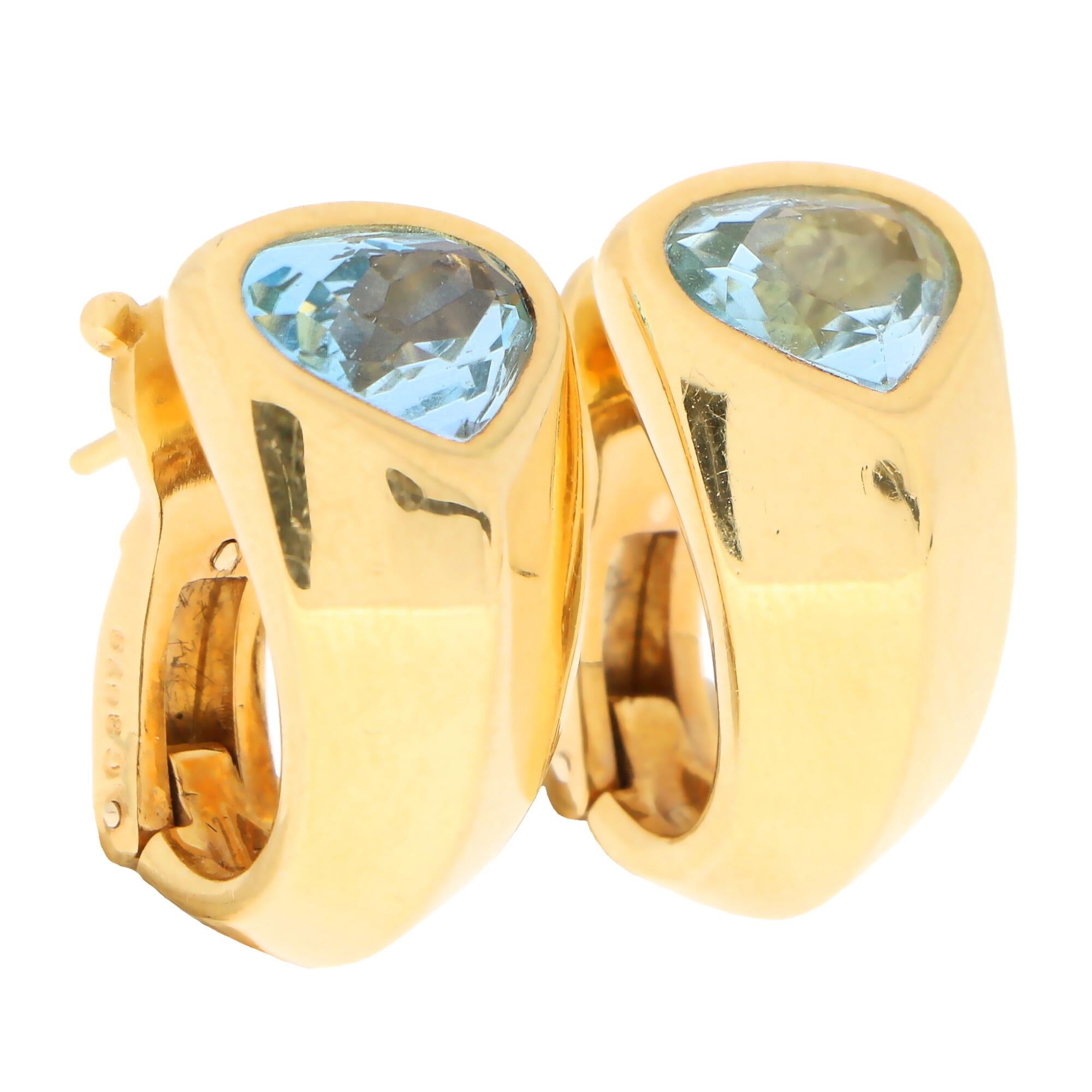 Marina B Aquamarine Hoop Earrings Set in Solid 18 Karat Yellow Gold In Good Condition In London, GB
