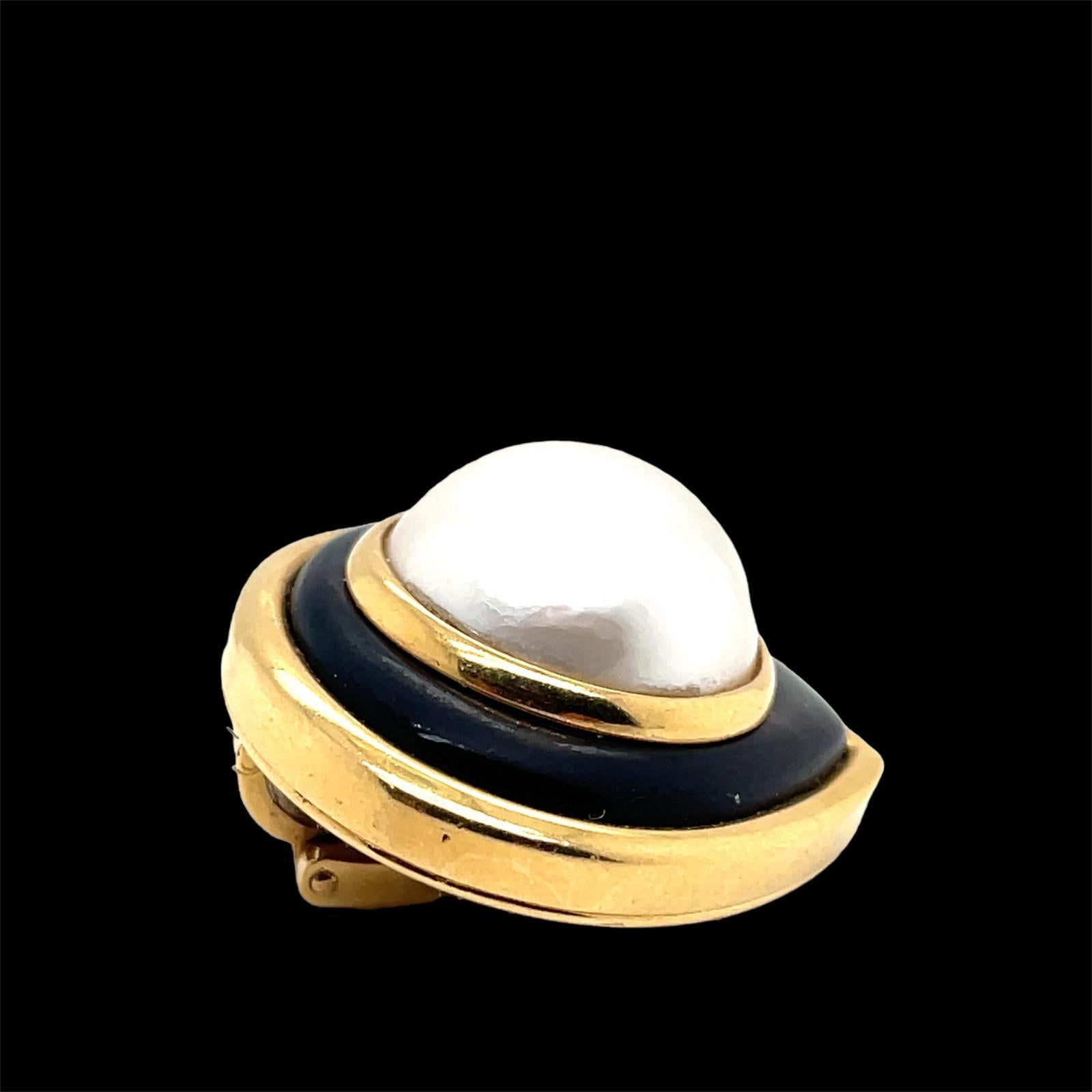 Modern Marina B black Mother-of-pearl Gold  Earrings