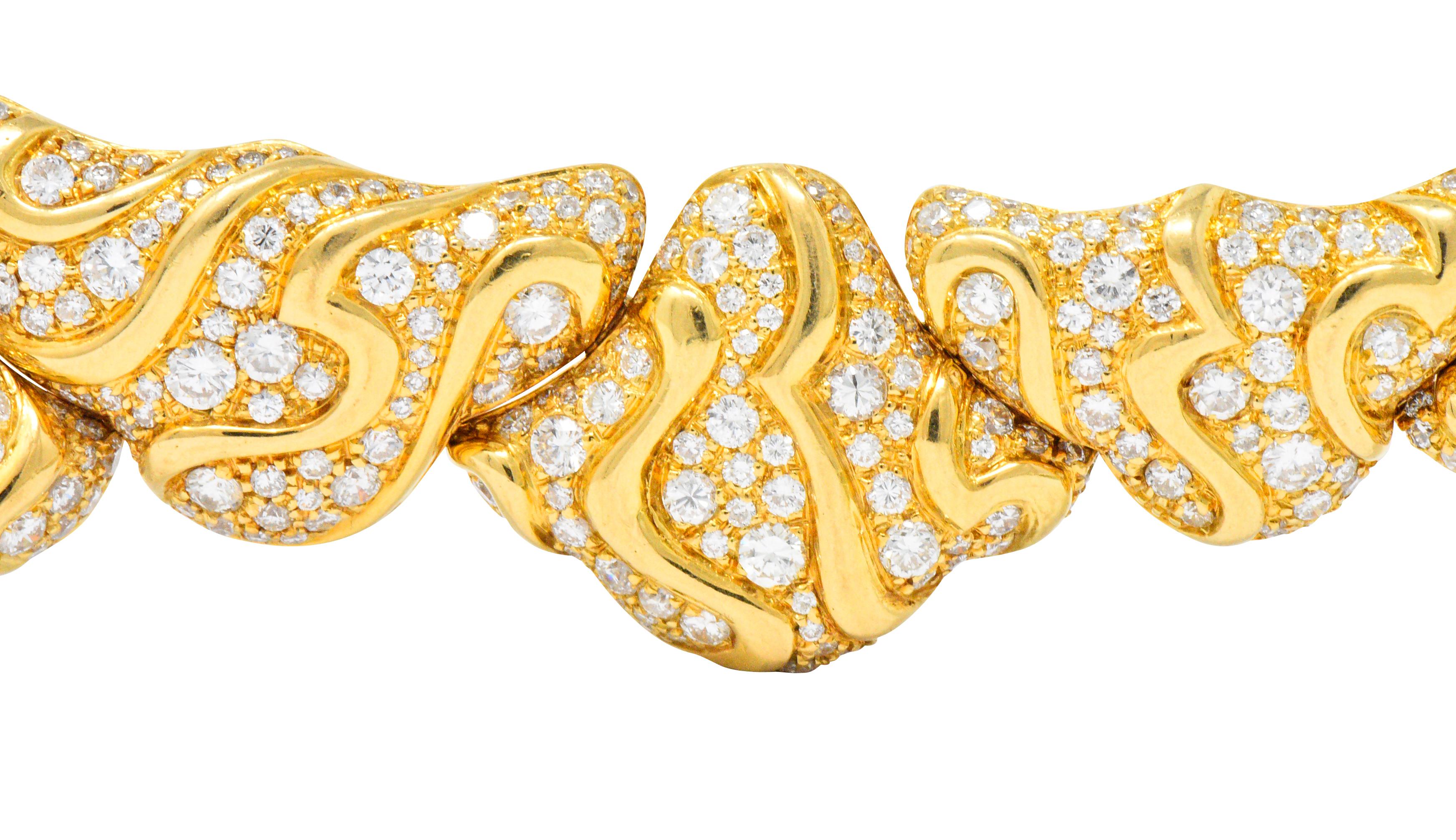 Contemporary Marina B. 'Bulgari' 17.00 Carat Diamond 18 Karat Gold Necklace