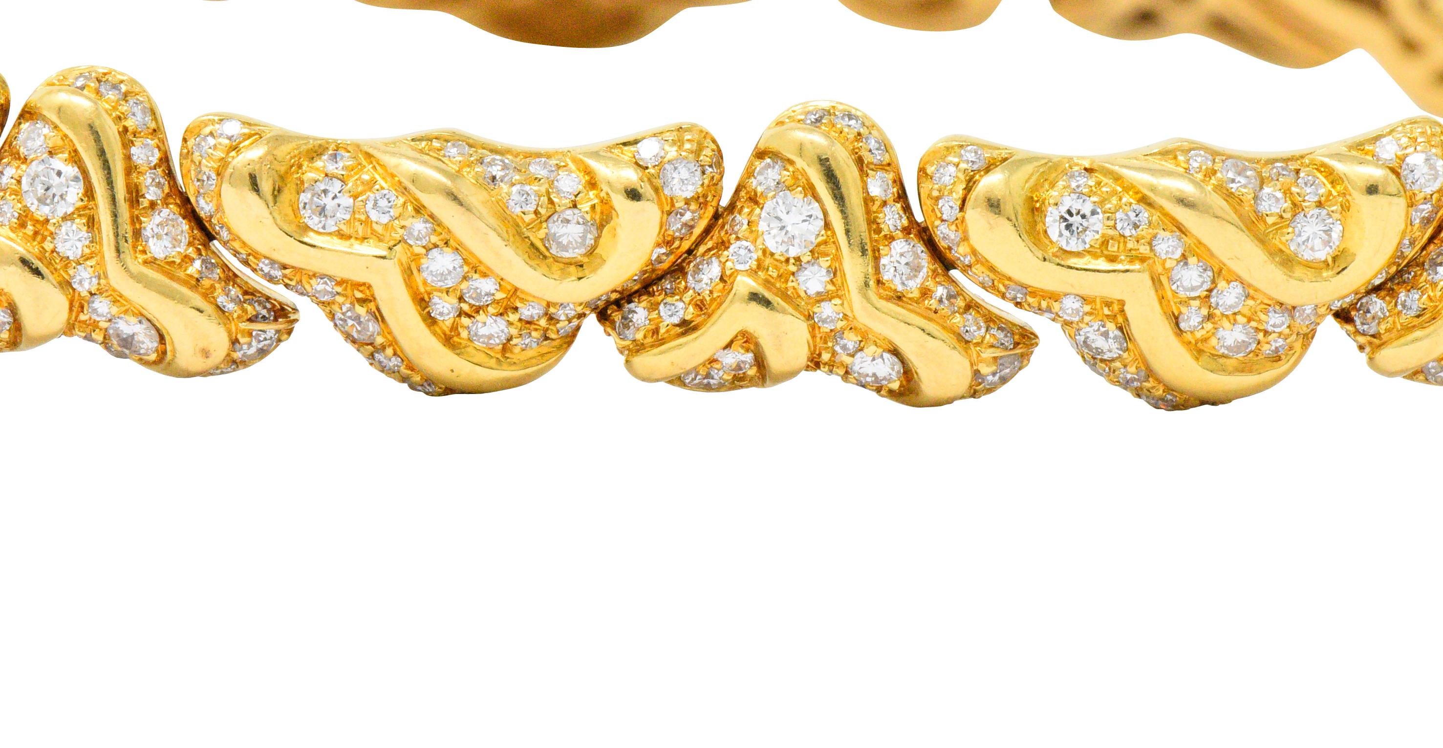 Round Cut Marina B. 'Bulgari' 17.00 Carat Diamond 18 Karat Gold Necklace