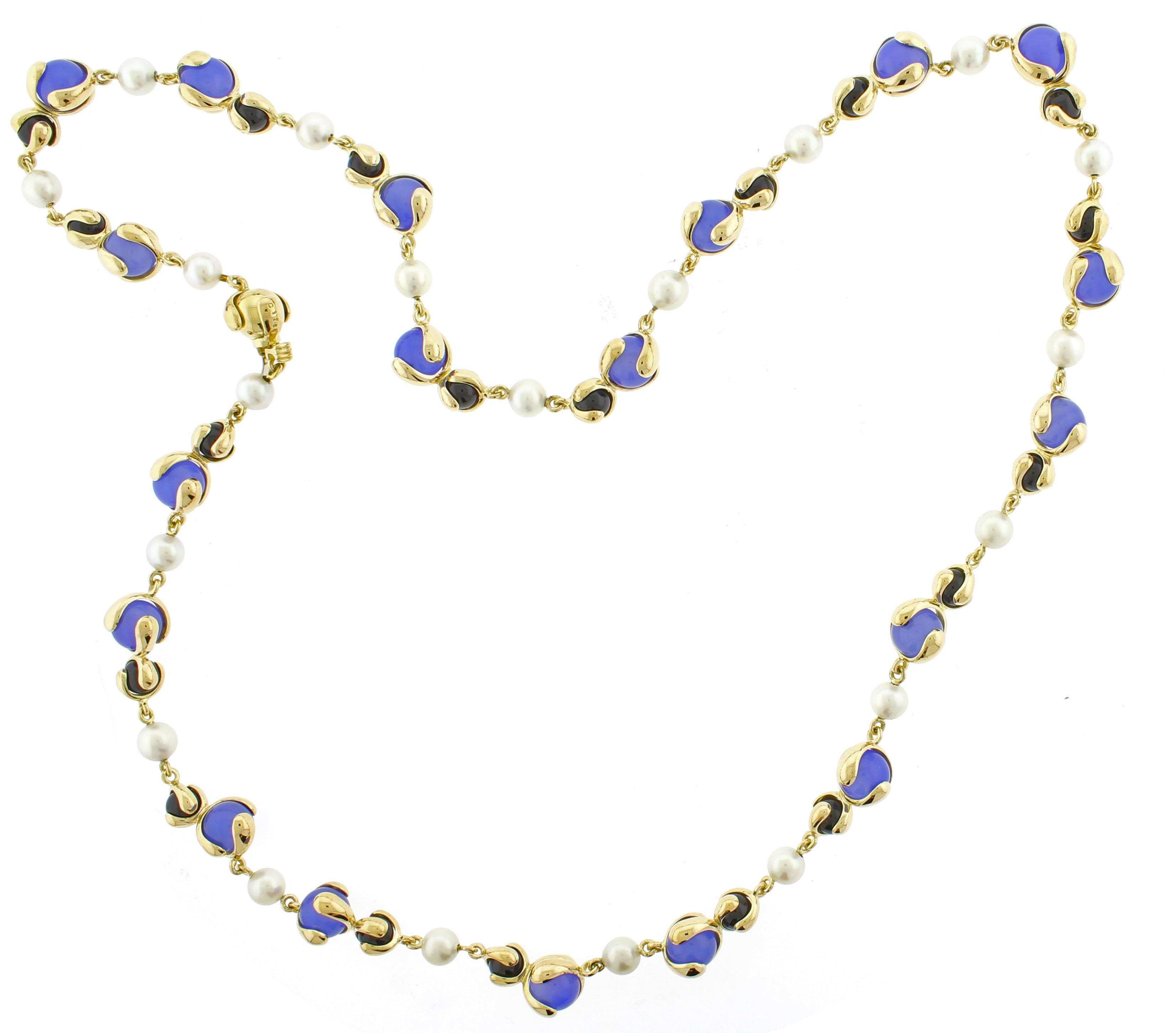Marina B Cardan Necklace, 32 inches, Chalcedony Pearl and Onyx In Excellent Condition In Bethesda, MD