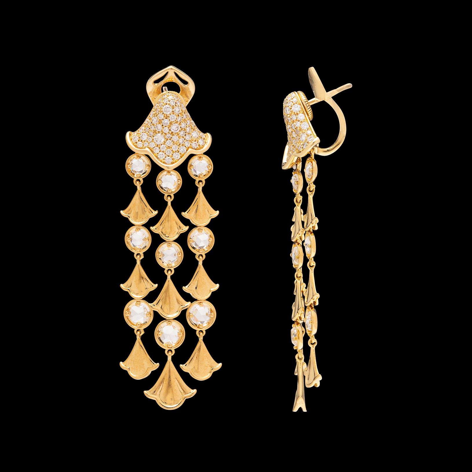 Marina B. Diamond and 18 Karat Gold Chandelier Earrings In New Condition For Sale In San Francisco, CA