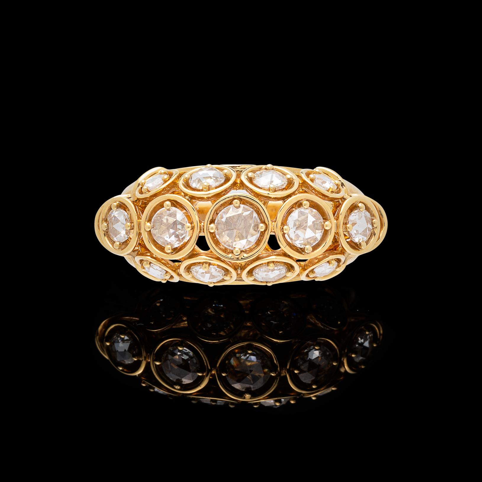 Marina B. Kuppelring aus 18 Karat Gold mit Diamanten im Angebot 2