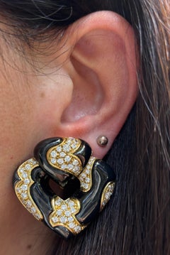 Orecchini con diamanti di Marina B.