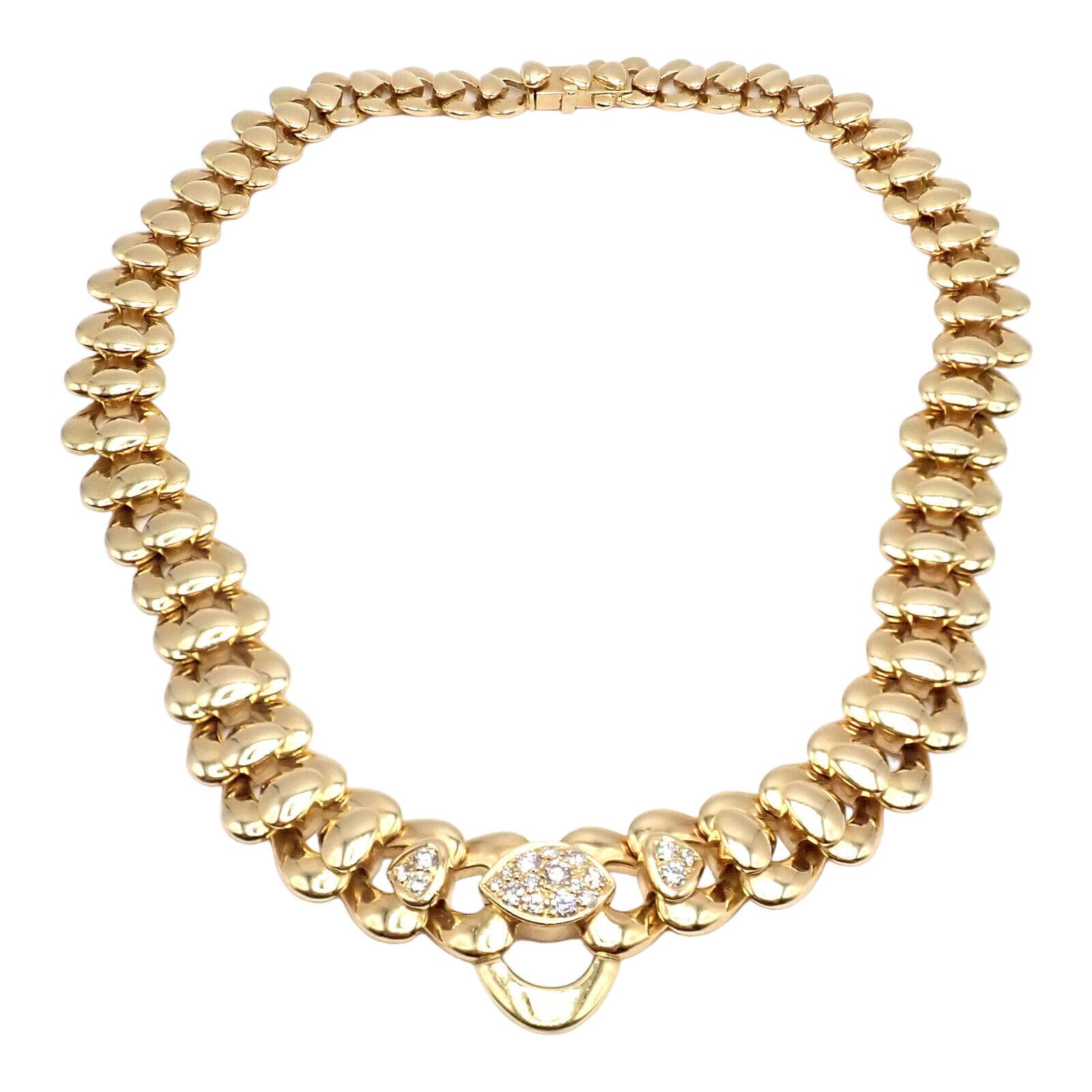 18k Gelb Gold Diamond Heart Shape Link Statement Halskette von Marina B. 
Mit 19 runden Diamanten im Brillantschliff, Reinheit VS1, Farbe G
Diese authentische Marina B Statement-Halskette strahlt Luxus und Stil aus. Er ist meisterhaft aus 18 Karat