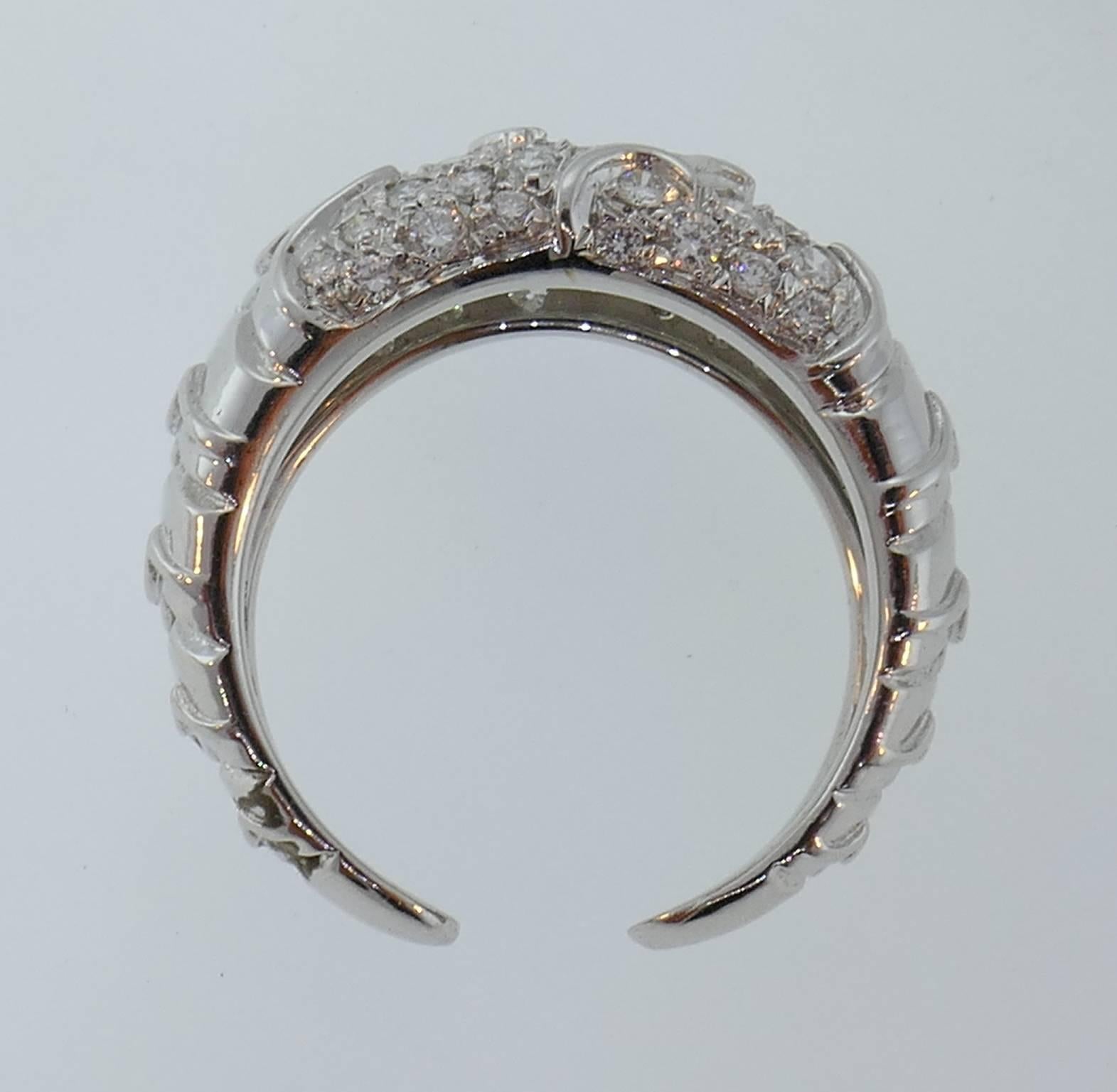 Marina B Diamond White Gold Band Ring, 1980s In Good Condition In Beverly Hills, CA
