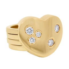 Marina B Estate 18k Anello cuore a quattro fasce con diamante da 0,65 ct.