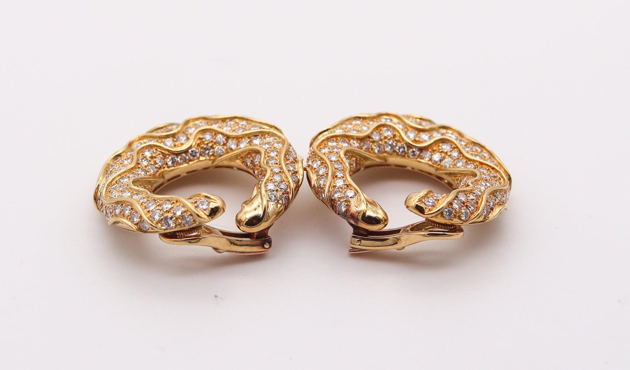 Brilliant Cut MARINA B. France Ondas Clips Hoop Earrings 18Kt Gold With 9.84 Ctw In Diamonds