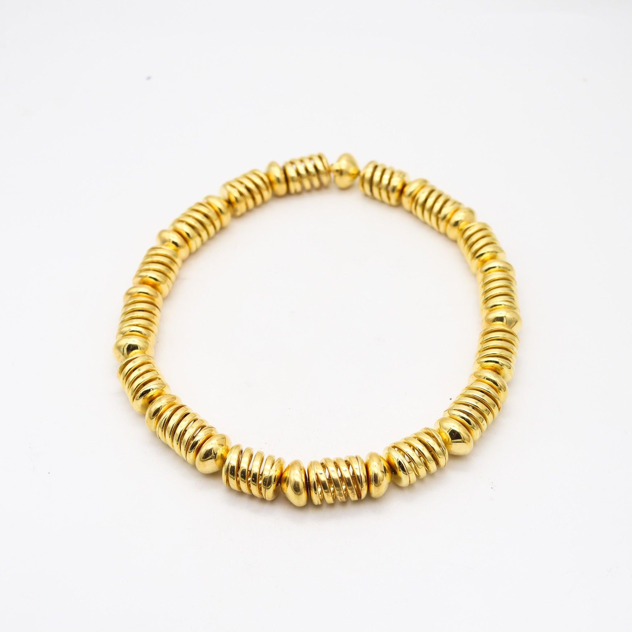 Moderniste MARINA B. Milano 1996 Limited Edition Modernist Spring Necklace 18Kt Yellow Gold en vente