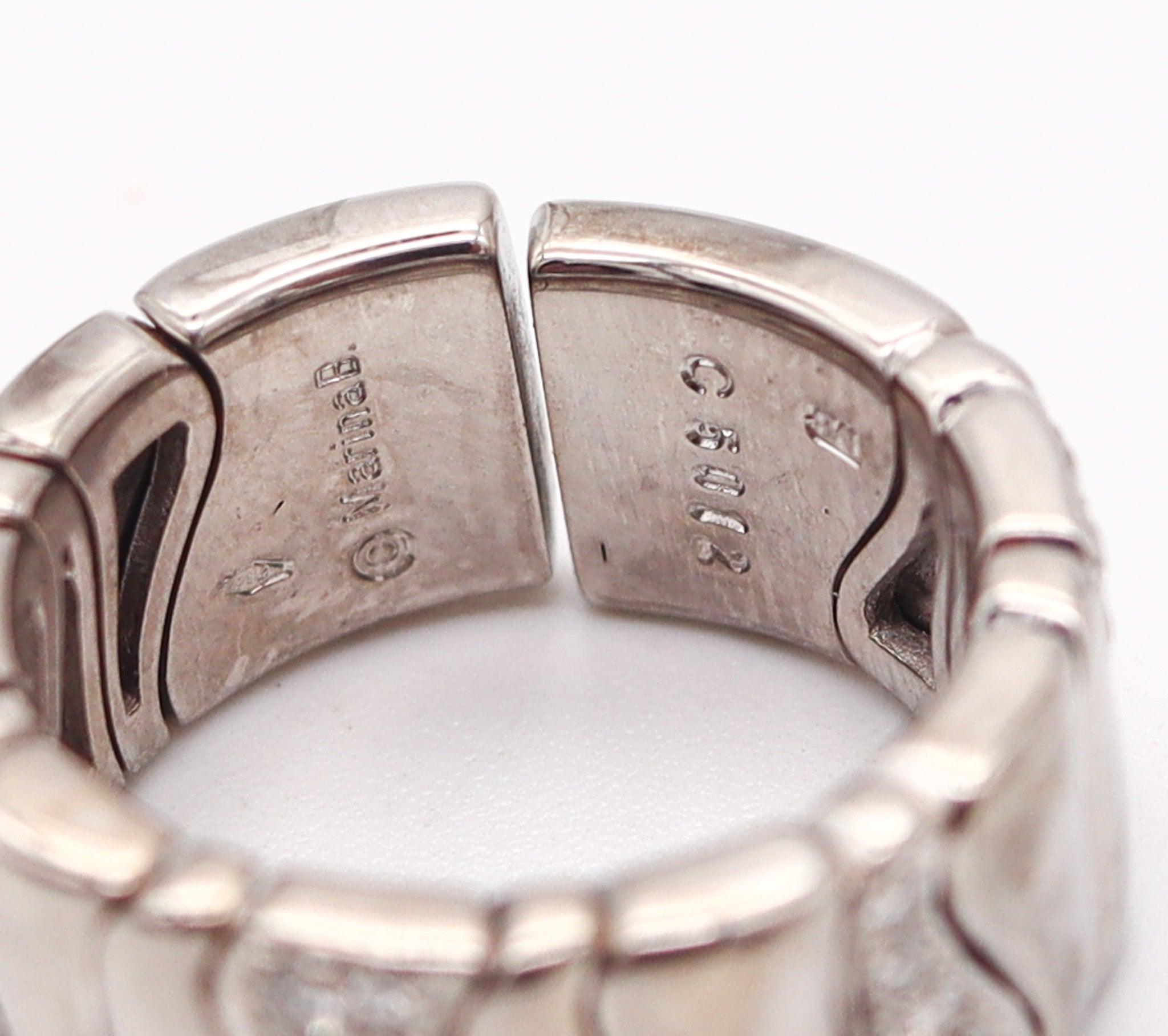 MARINA B. Milano KAR Flexible Band Ring In 18Kt White Gold With VS Diamonds In Excellent Condition For Sale In Miami, FL