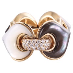 Vintage Marina B Mother of Pearl Diamond Gold Band Ring